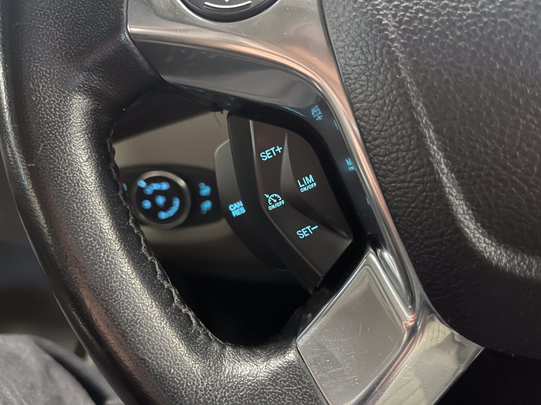 FORD Grand Tourneo 1.5 TDCi Titanium