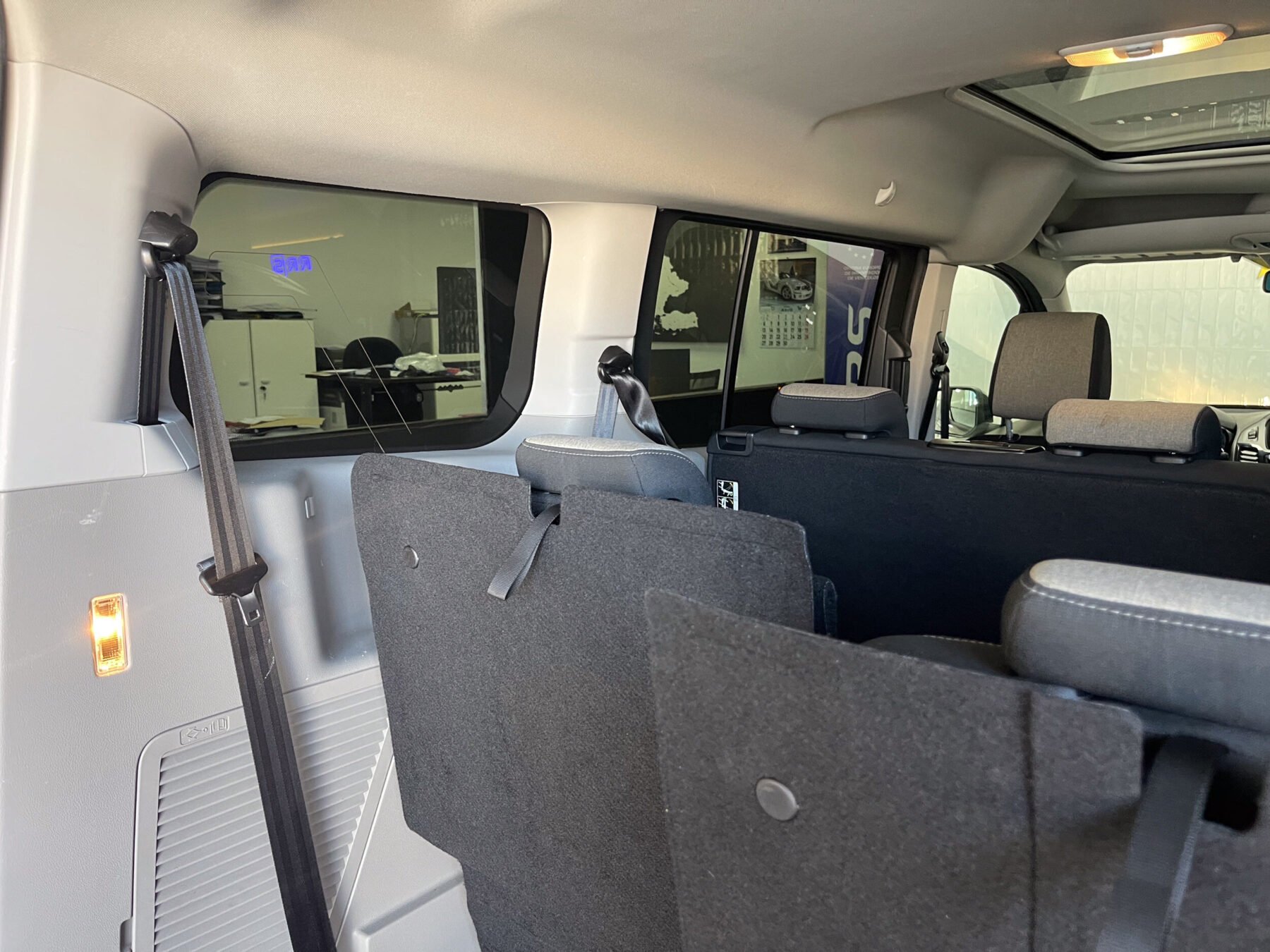 FORD Grand Tourneo 1.5 TDCi Titanium