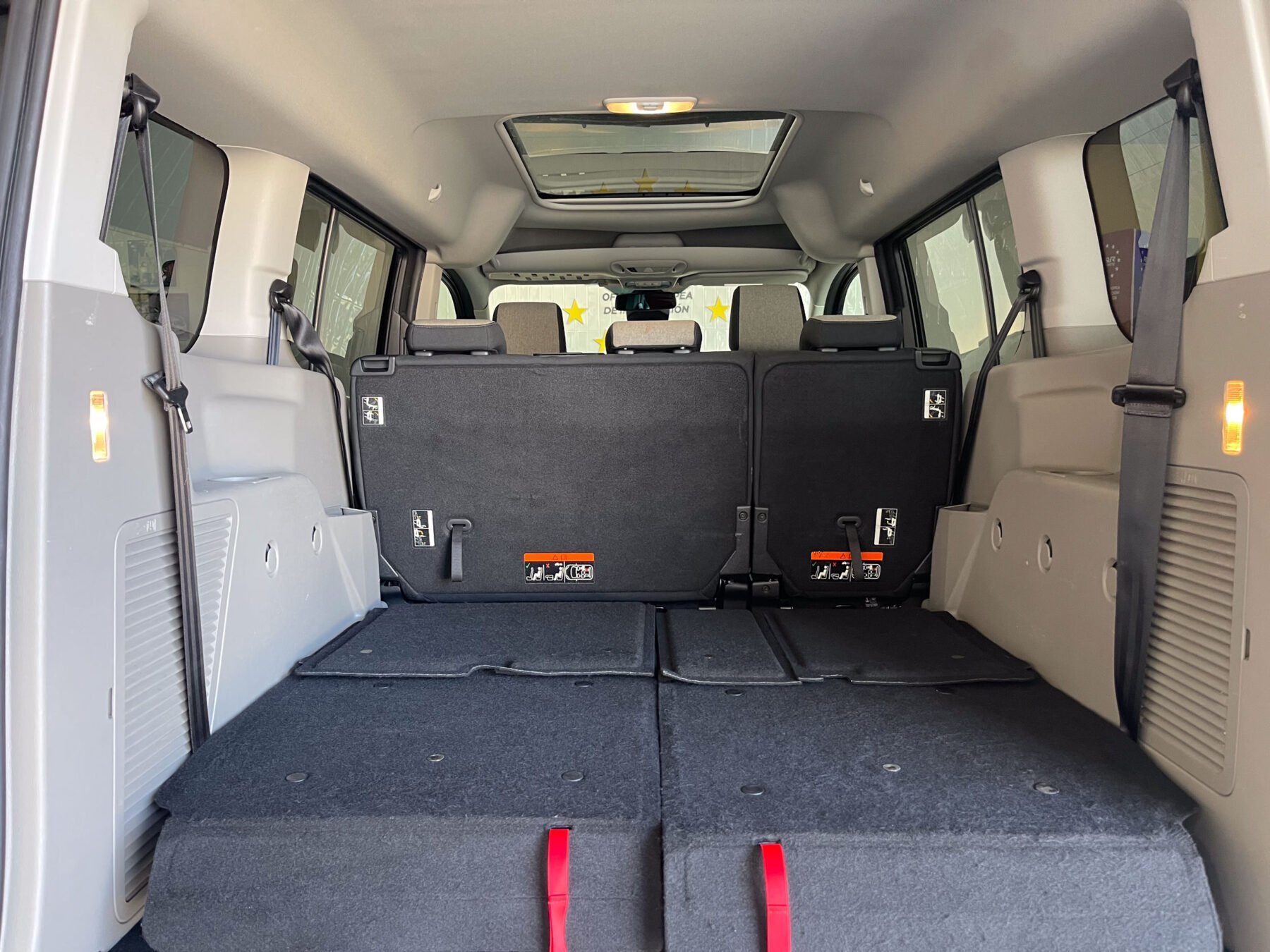 FORD Grand Tourneo 1.5 TDCi Titanium