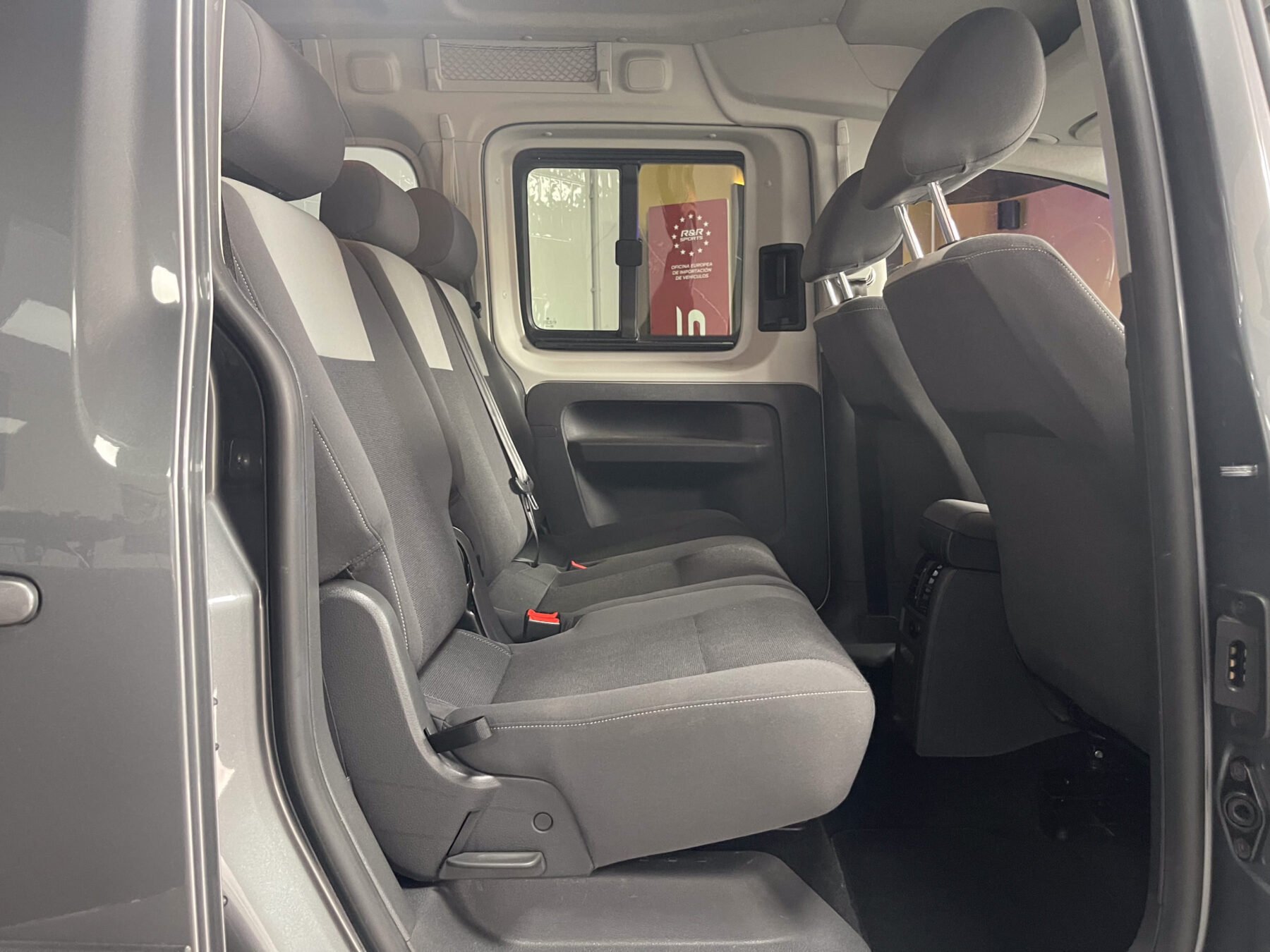 VOLKSWAGEN Caddy Maxi 1.6 TDI Trendline