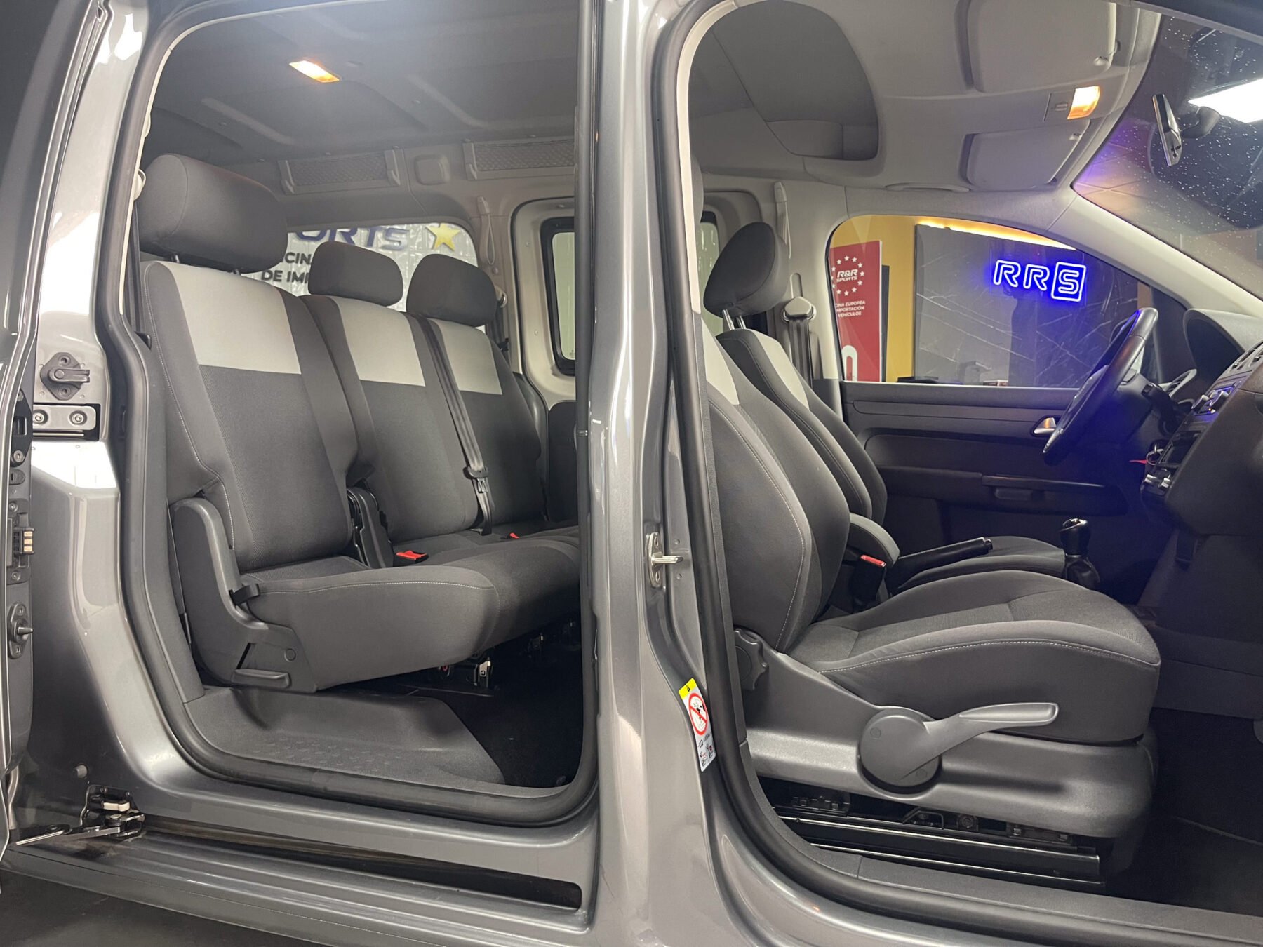 VOLKSWAGEN Caddy Maxi 1.6 TDI Trendline