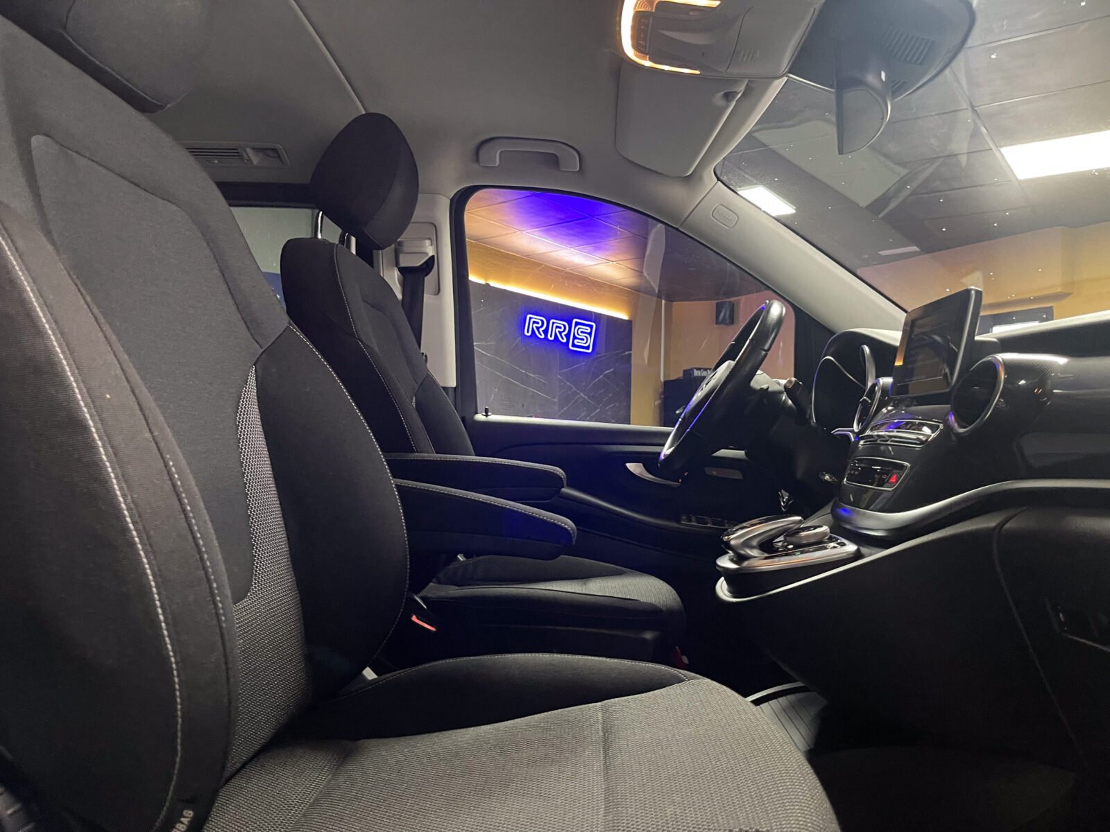 MERCEDES-BENZ Clase V 220 CDI 4MATIC