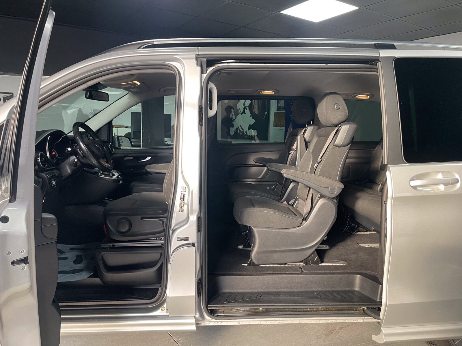 MERCEDES-BENZ Clase V 220 CDI 4MATIC