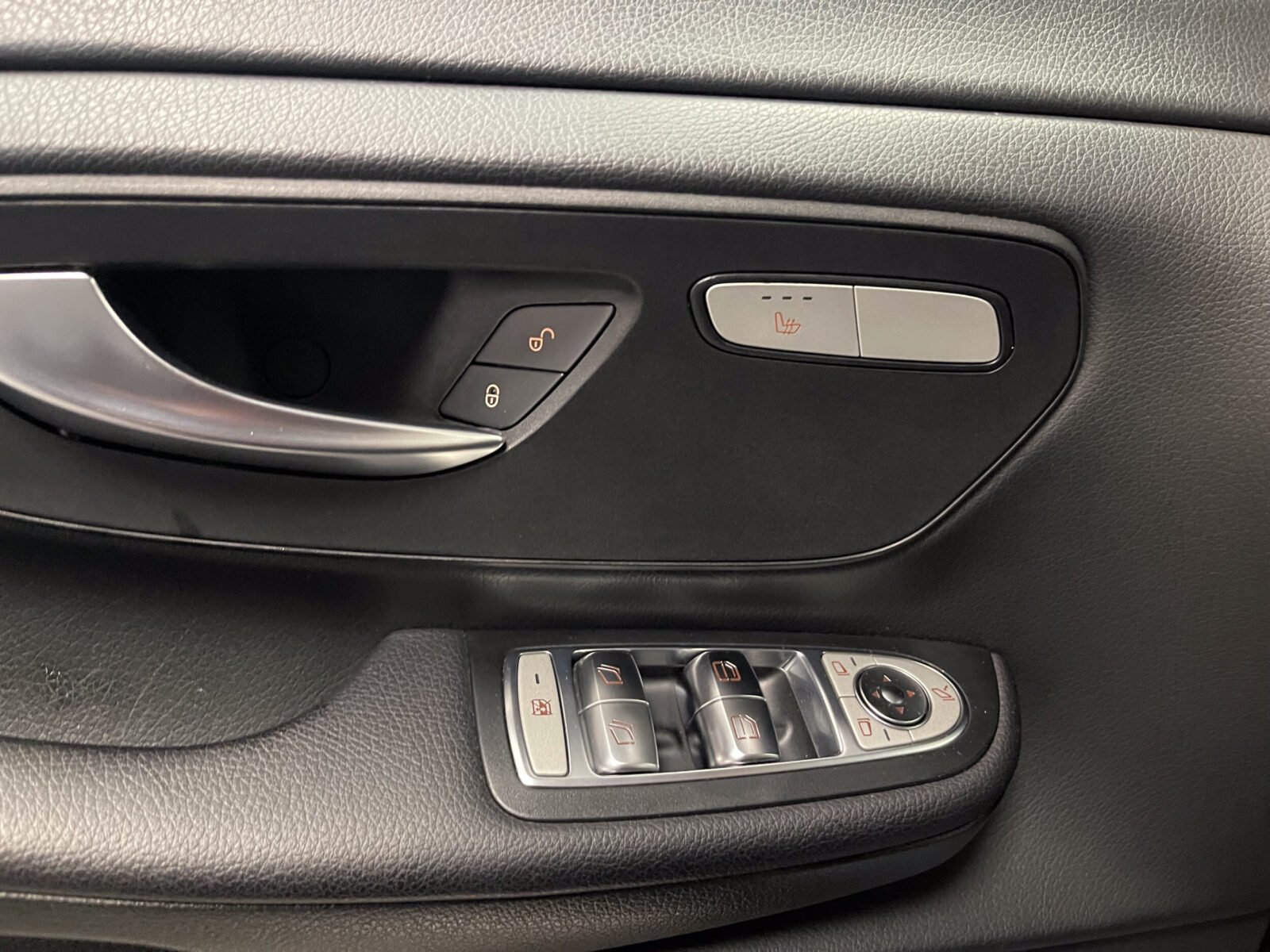 MERCEDES-BENZ Clase V 220 CDI 4MATIC