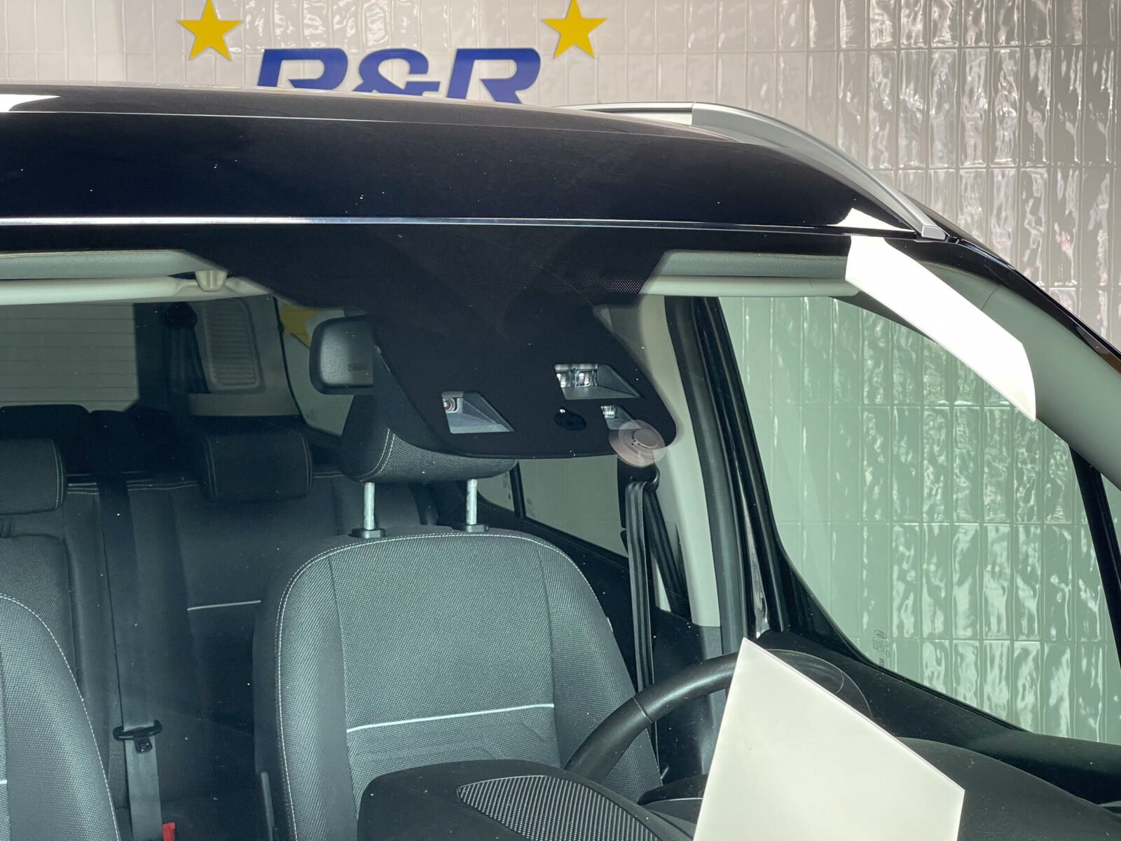 FORD Grand Tourneo 1.5 Tdci Titanium 