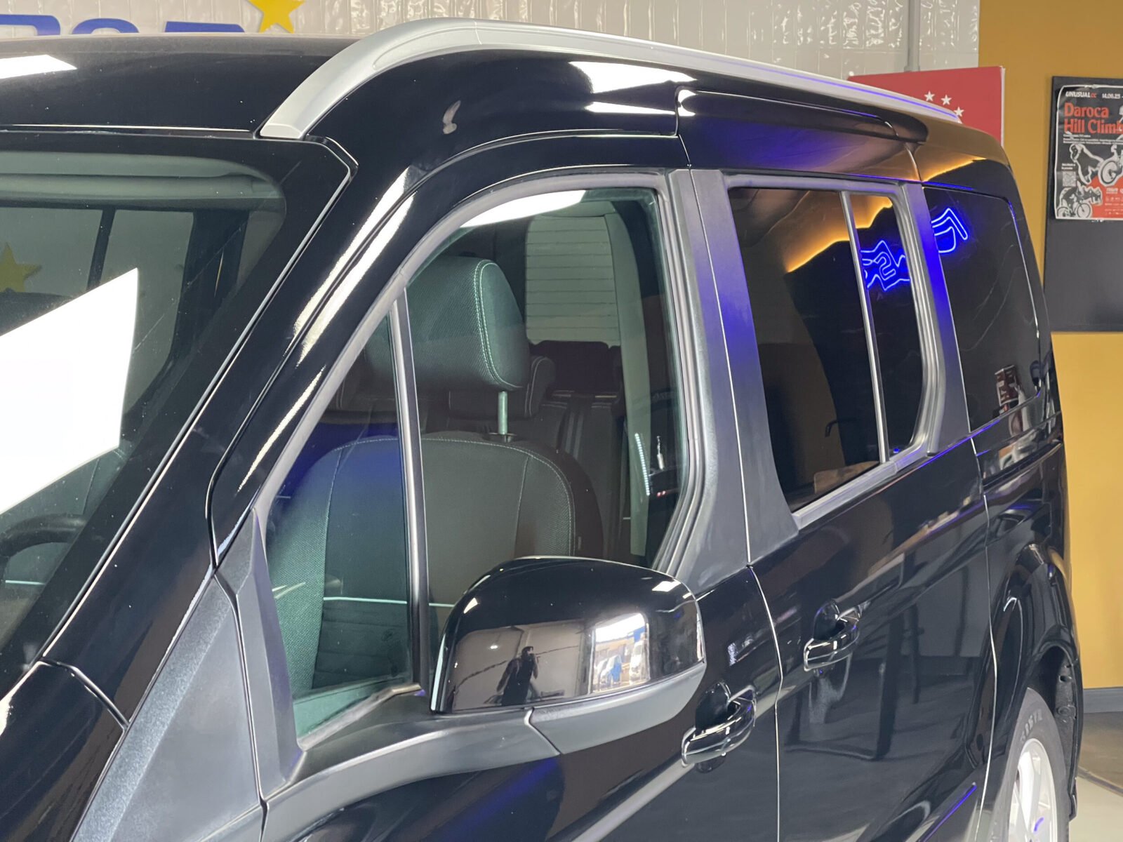 FORD Grand Tourneo 1.5 Tdci Titanium 