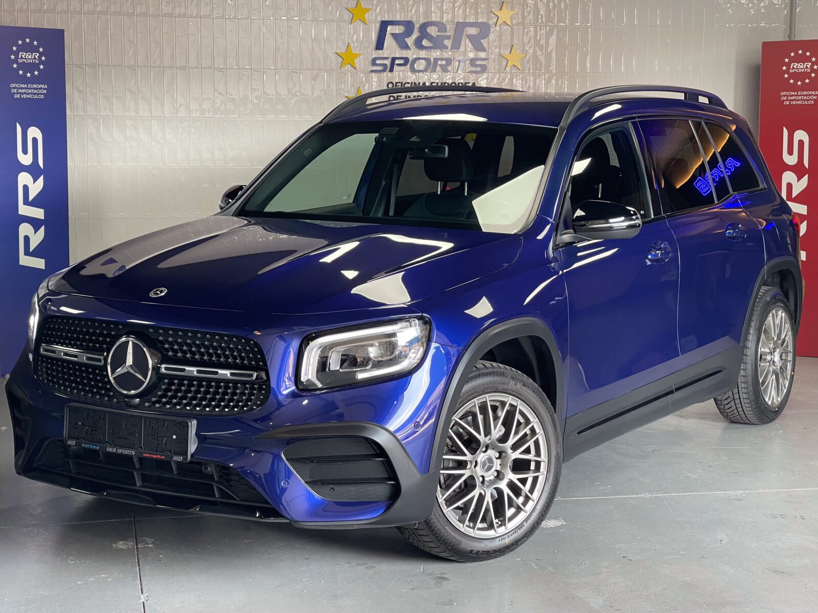 MERCEDES-BENZ 200 d AMG