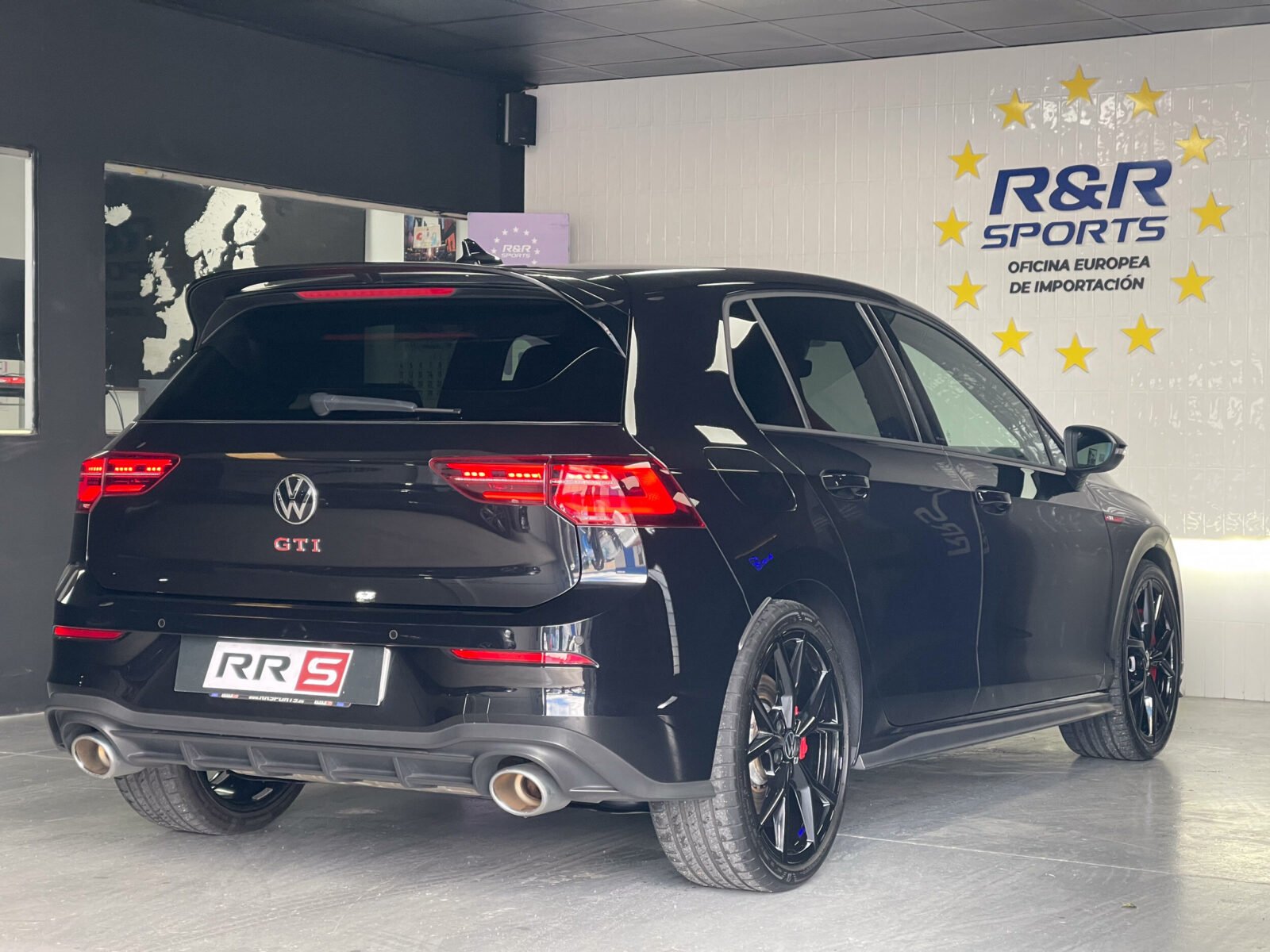 VOLKSWAGEN Golf GTI CLUBSPORT
