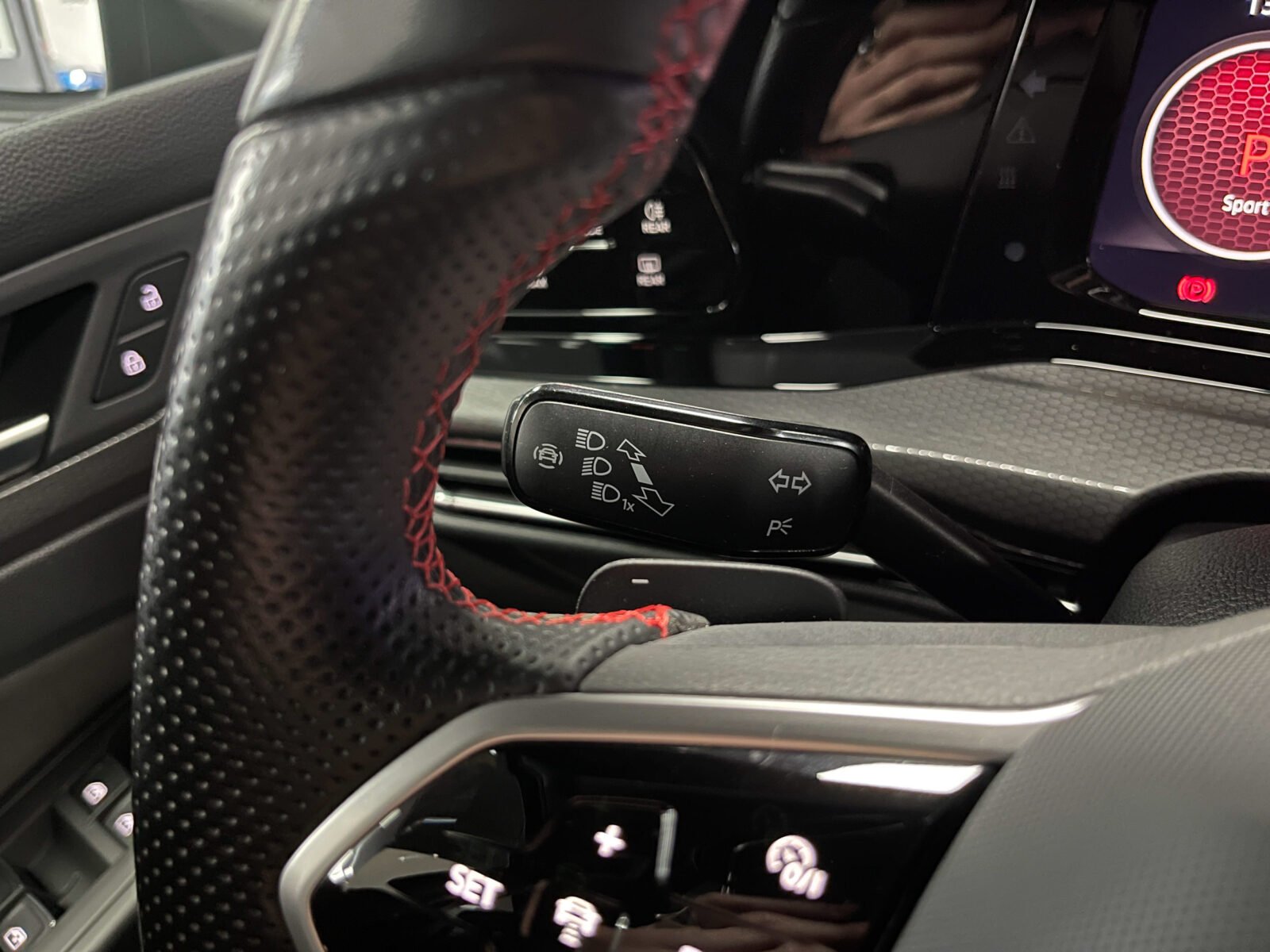 VOLKSWAGEN Golf GTI CLUBSPORT
