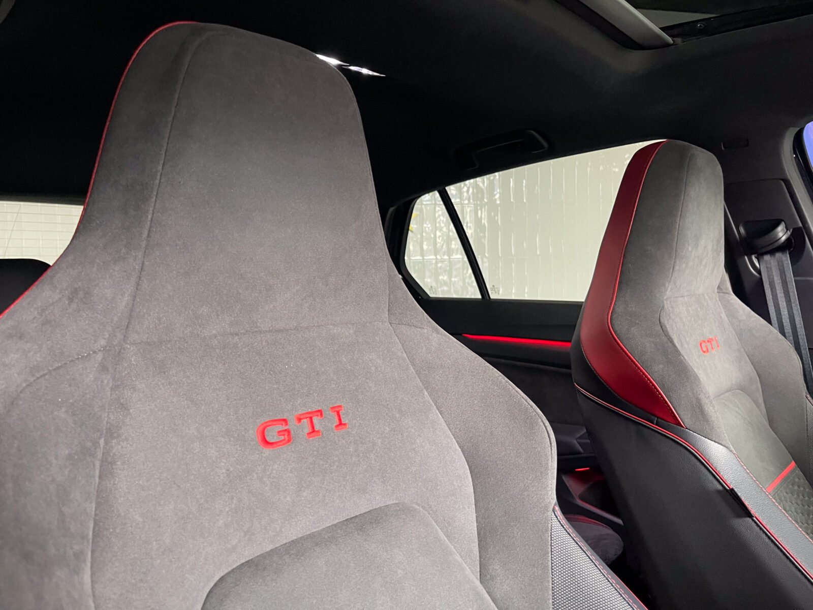 VOLKSWAGEN Golf GTI CLUBSPORT