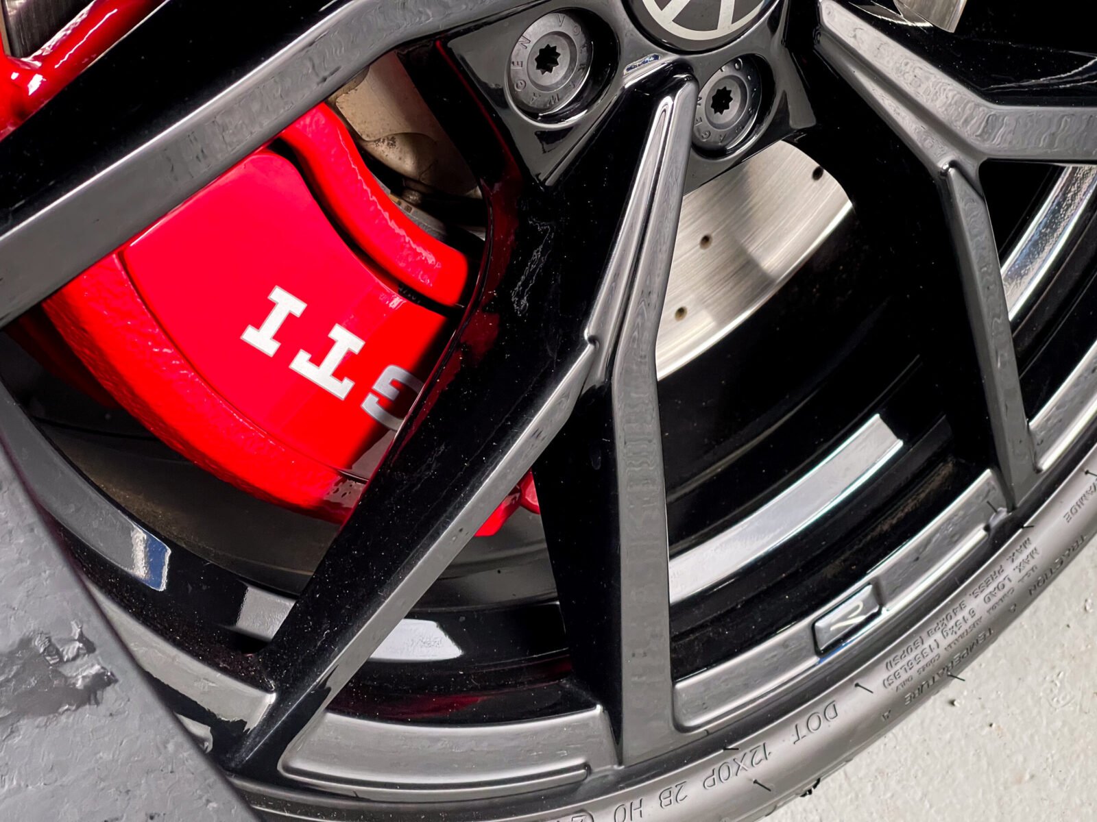 VOLKSWAGEN Golf GTI CLUBSPORT