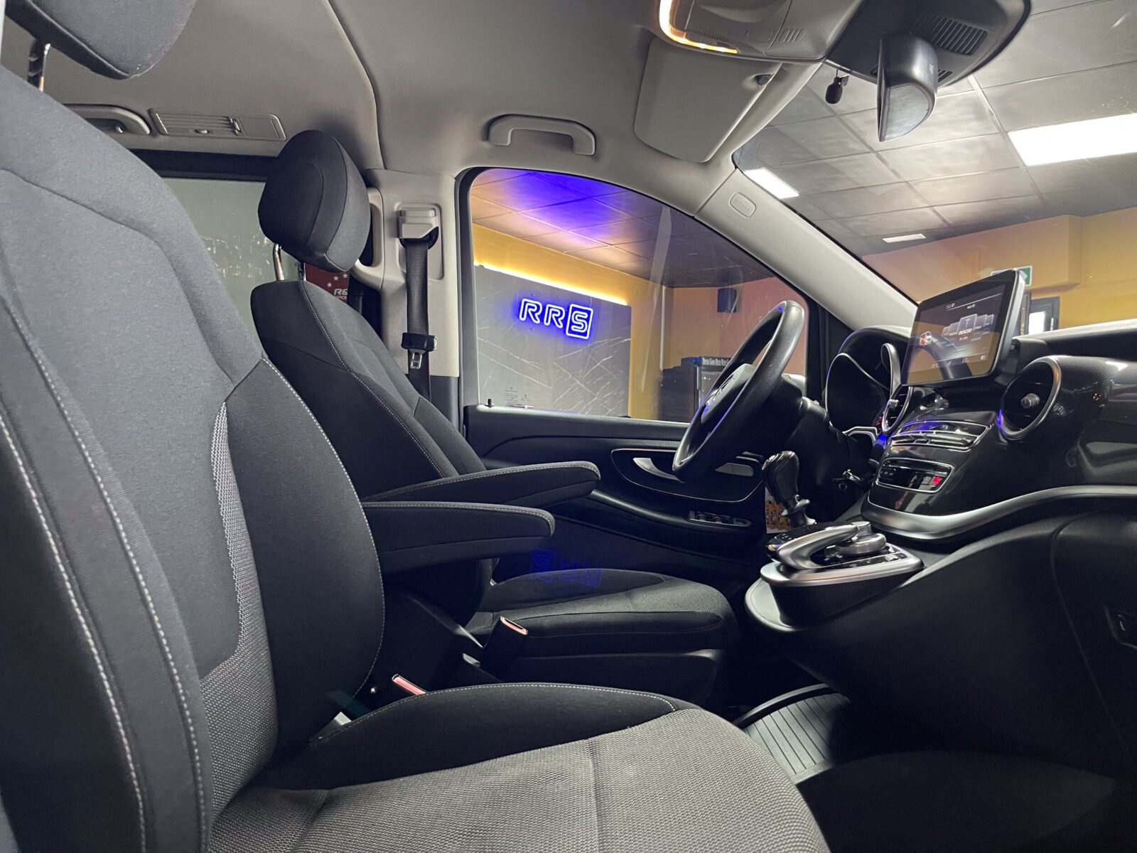 MERCEDES-BENZ Clase V 220 CDI 