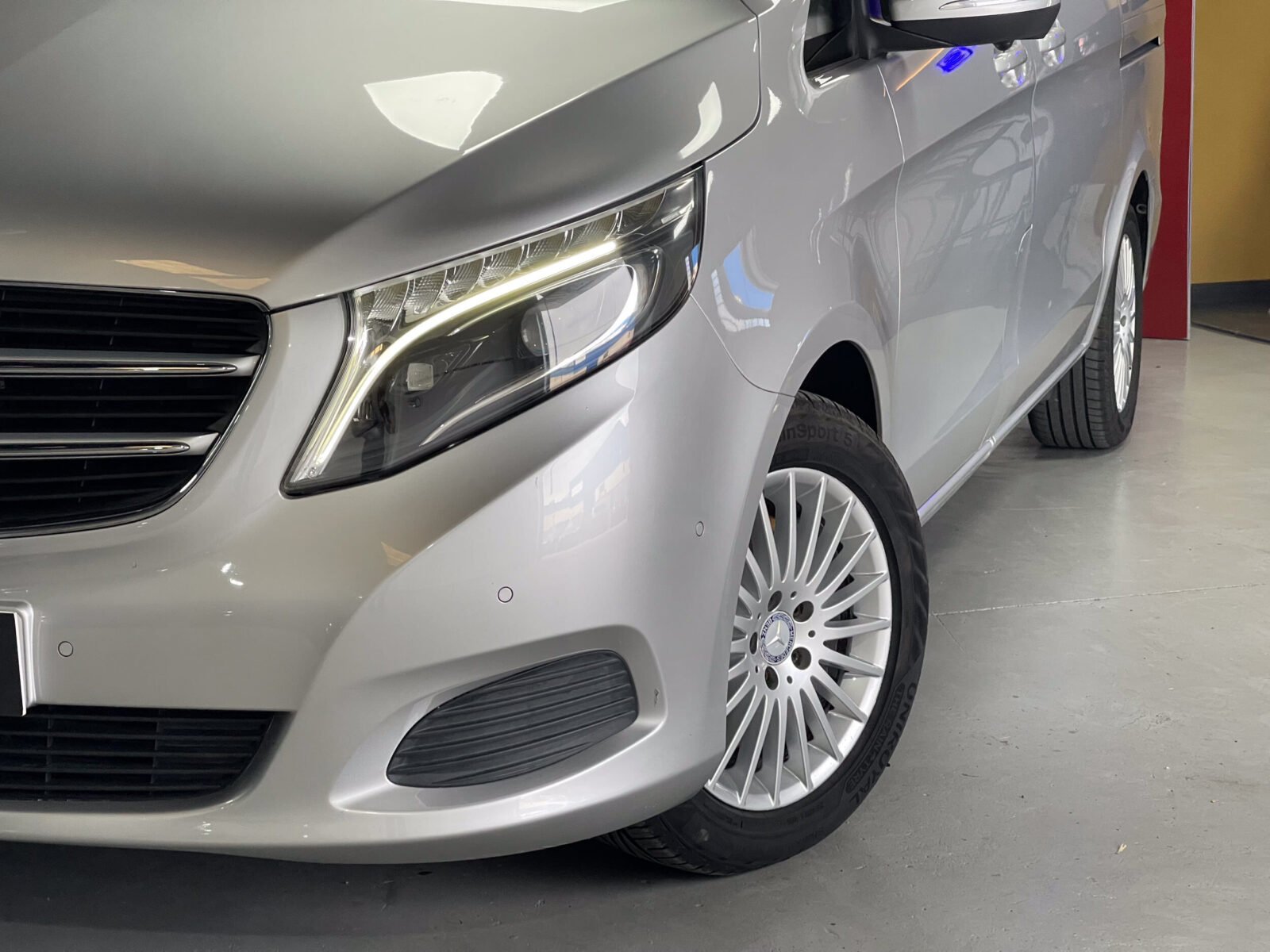 MERCEDES-BENZ Clase V 220 CDI 