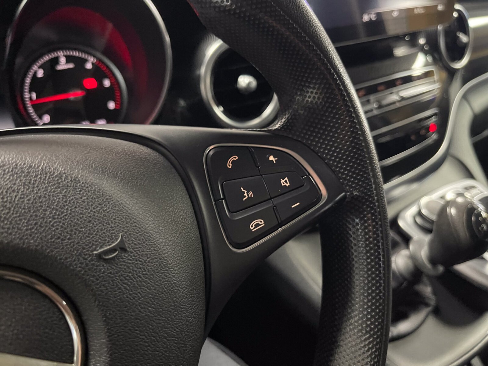 MERCEDES-BENZ Clase V 220 CDI 