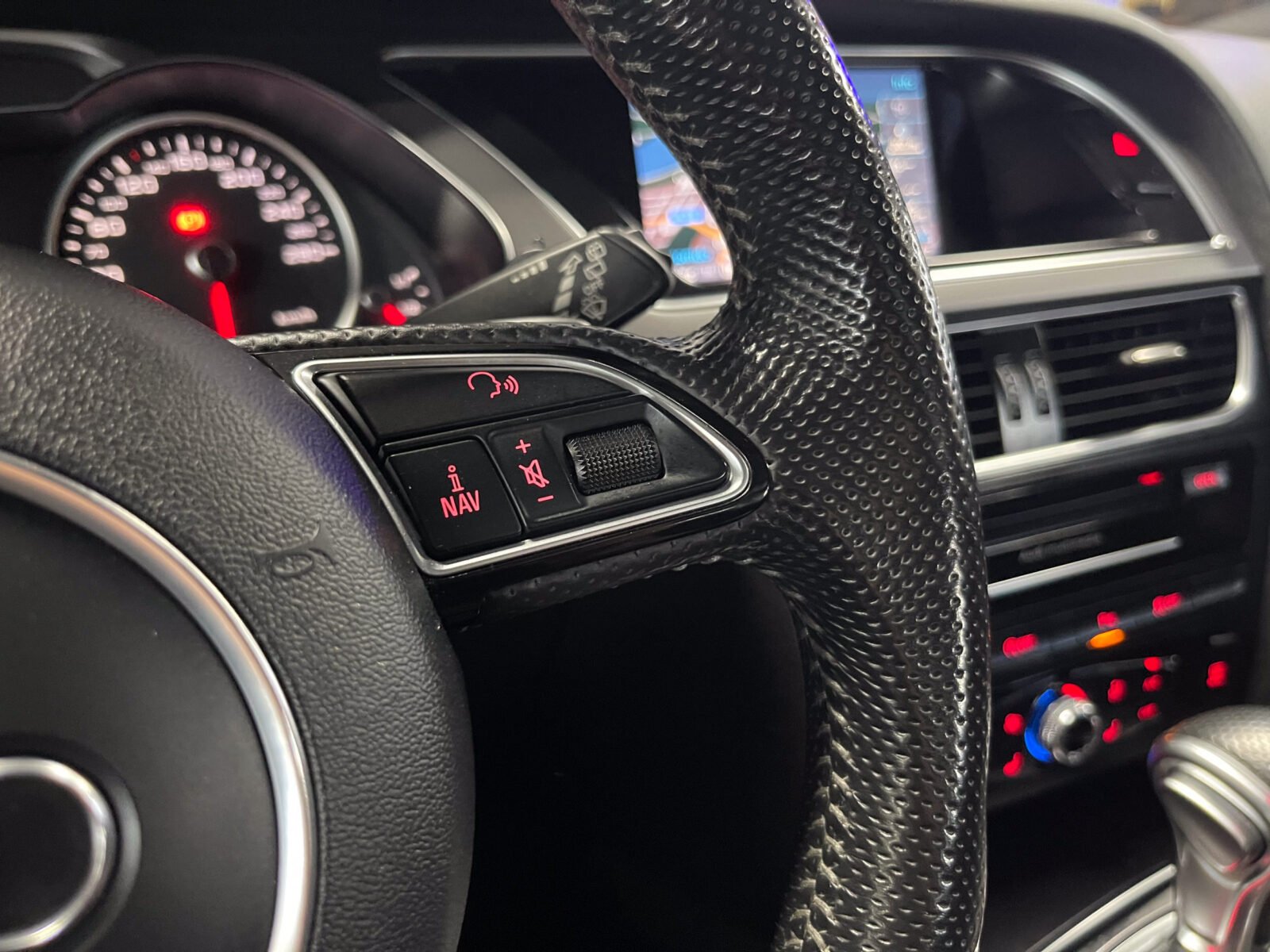 AUDI A4 Avant 2.0 TDI Sline