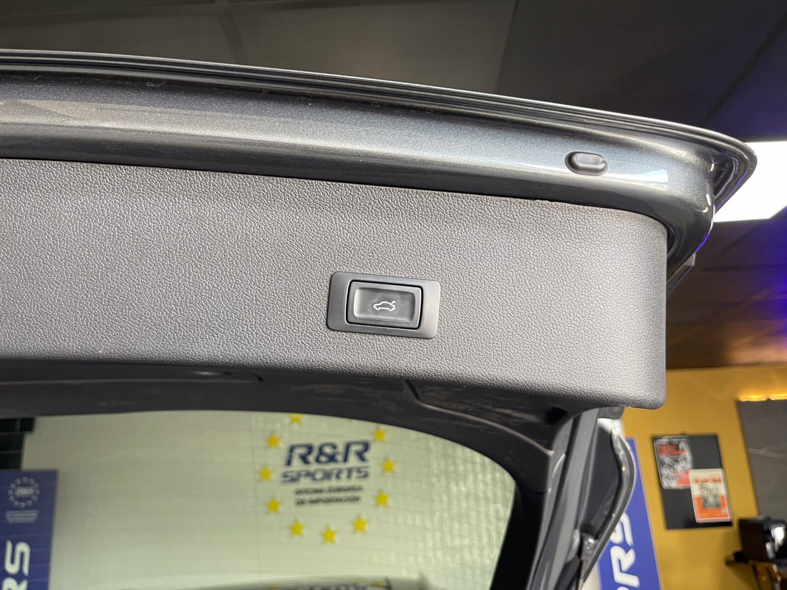 AUDI A4 Avant 2.0 TDI Sline