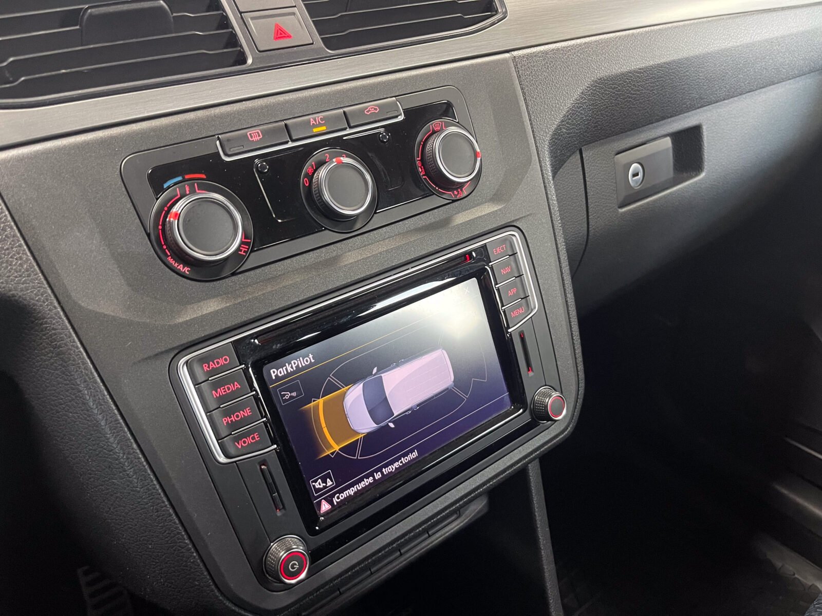 VOLKSWAGEN Caddy 2.0 TDI Trendline