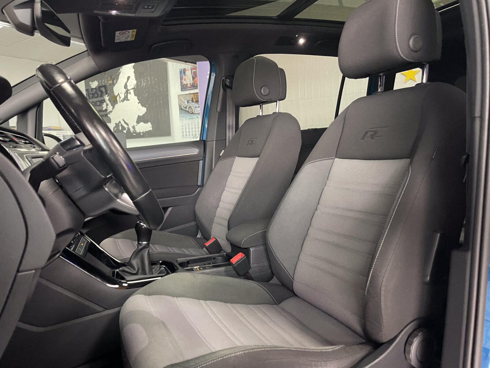 VOLKSWAGEN Touran 2.0 TDI Rline