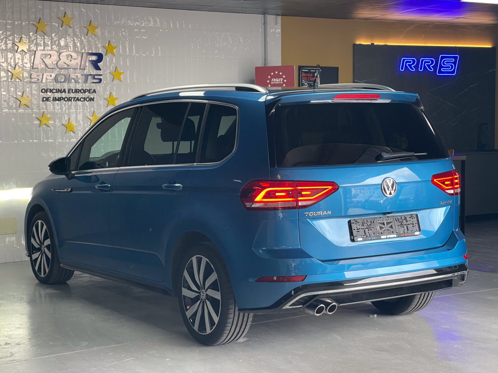 VOLKSWAGEN Touran 2.0 TDI Rline