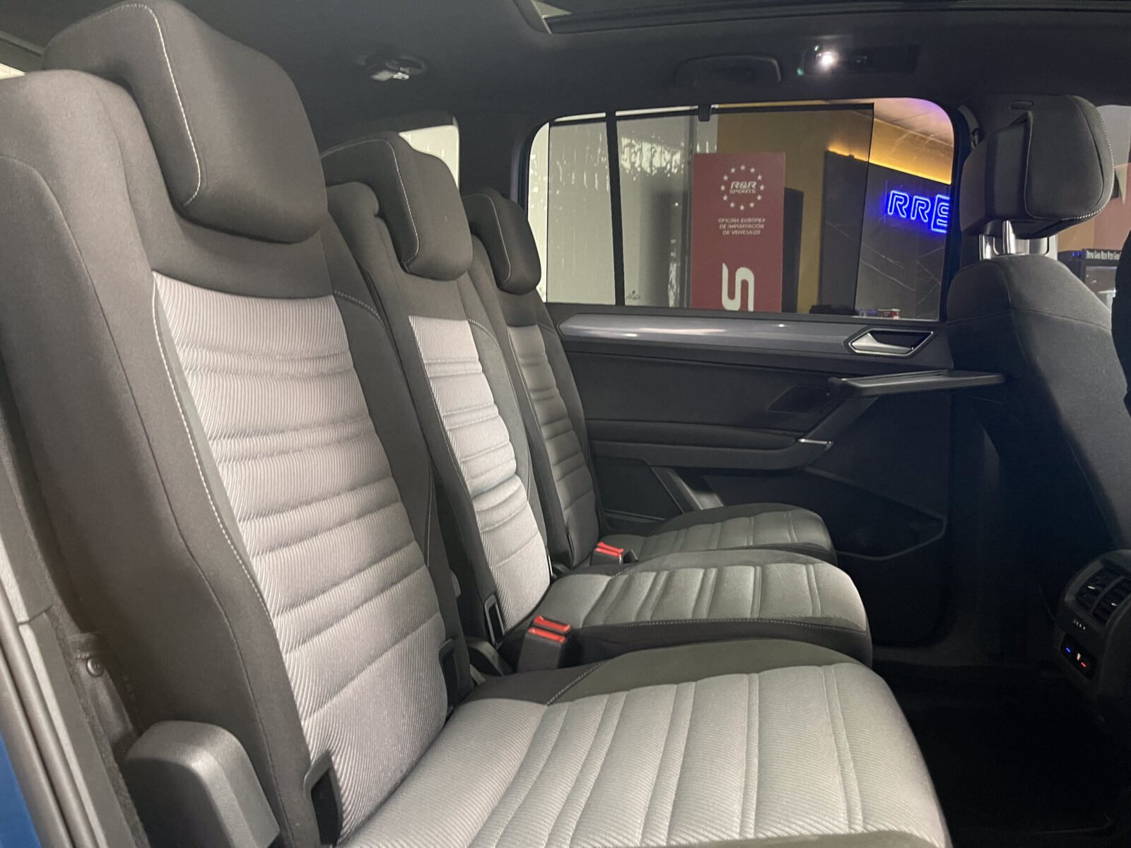 VOLKSWAGEN Touran 2.0 TDI Rline