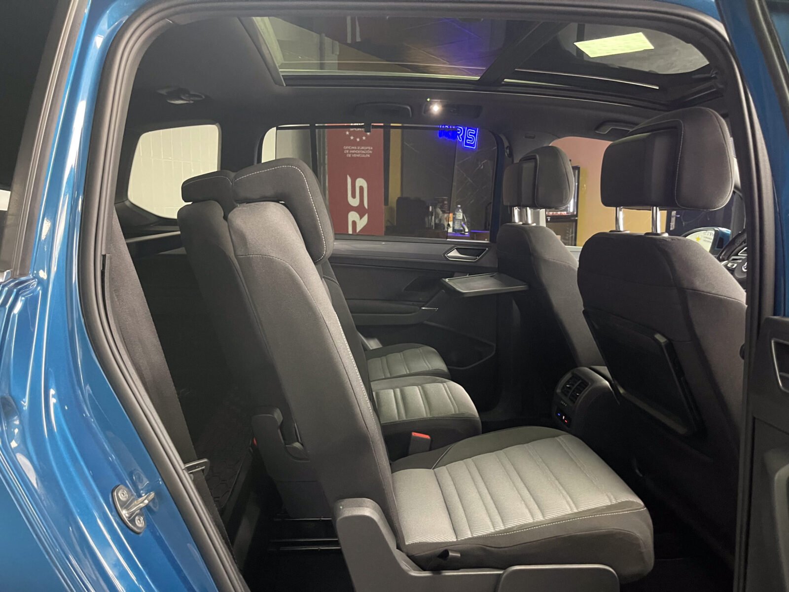 VOLKSWAGEN Touran 2.0 TDI Rline