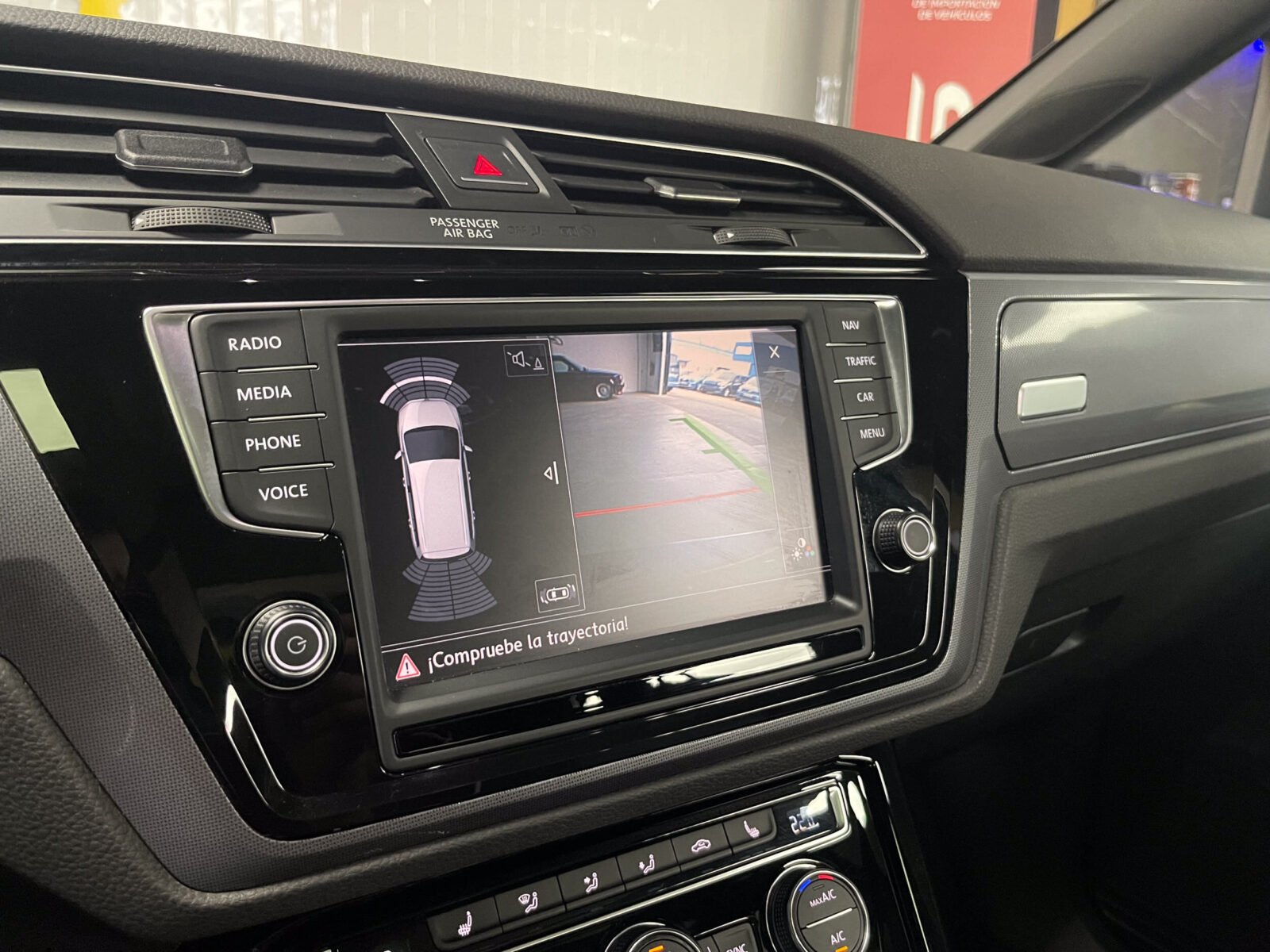 VOLKSWAGEN Touran 2.0 TDI Rline