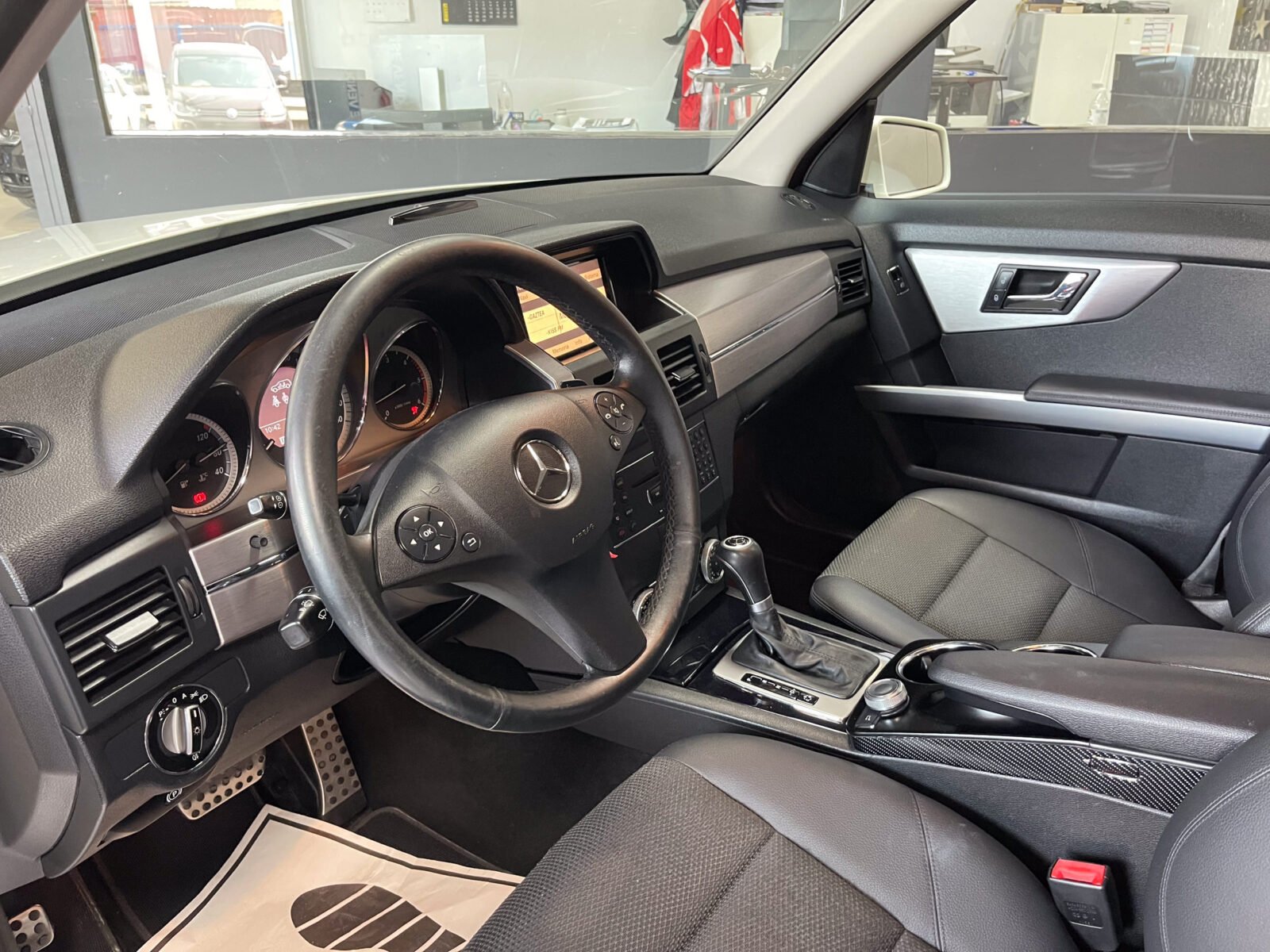 MERCEDES-BENZ Clase GLK 220 CDI 4MATIC BE