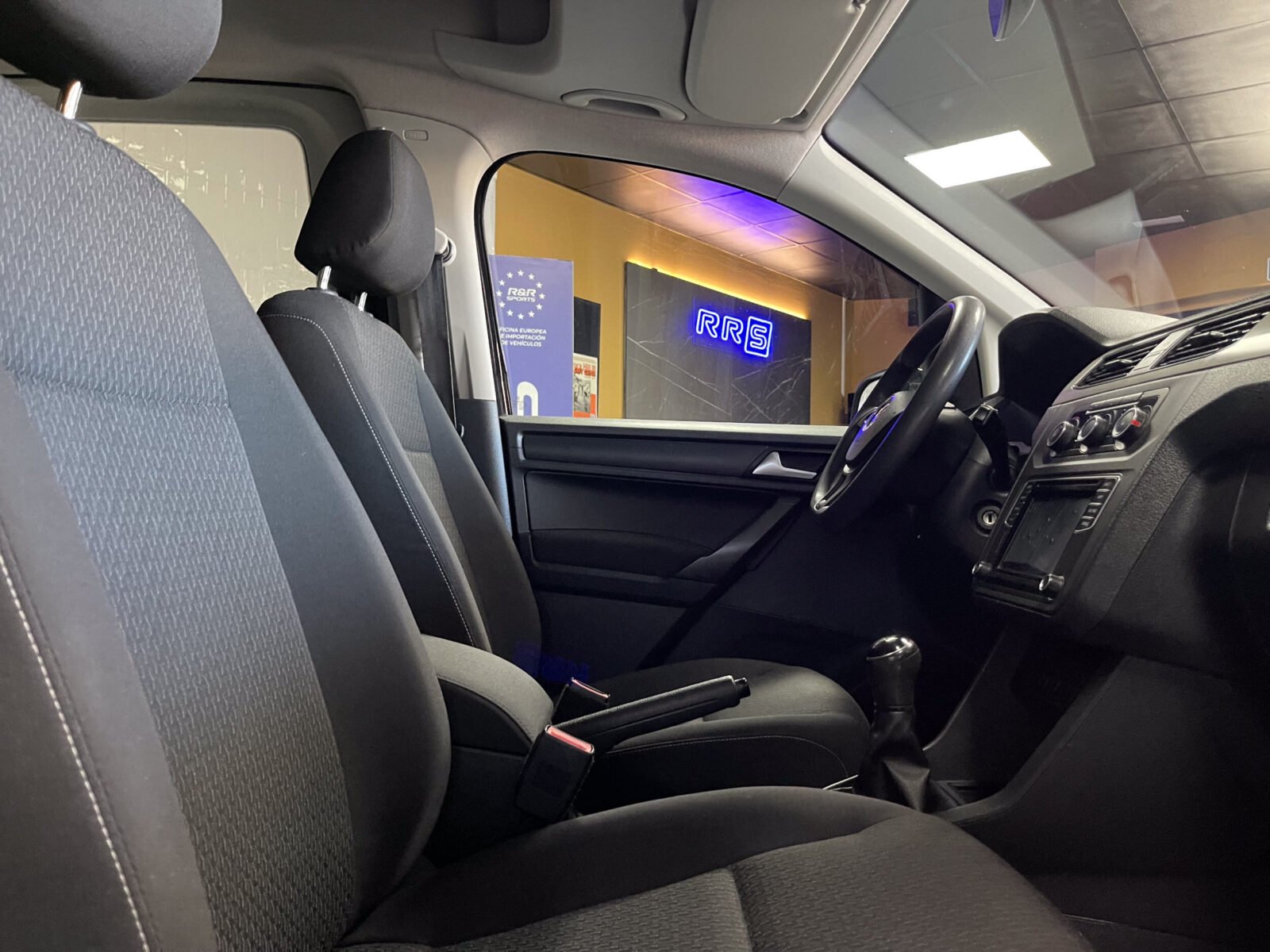 VOLKSWAGEN Caddy 2.0 TDI Trendline
