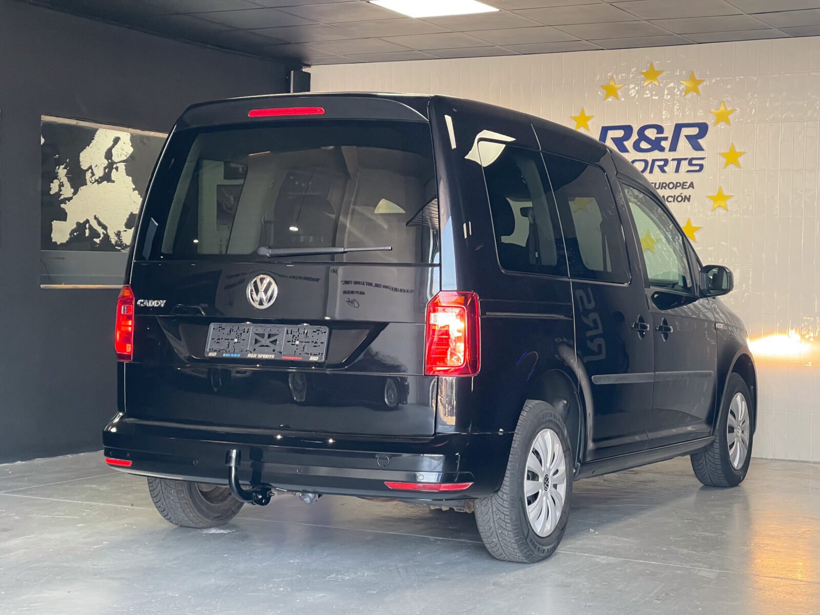 VOLKSWAGEN Caddy 2.0 TDI Trendline