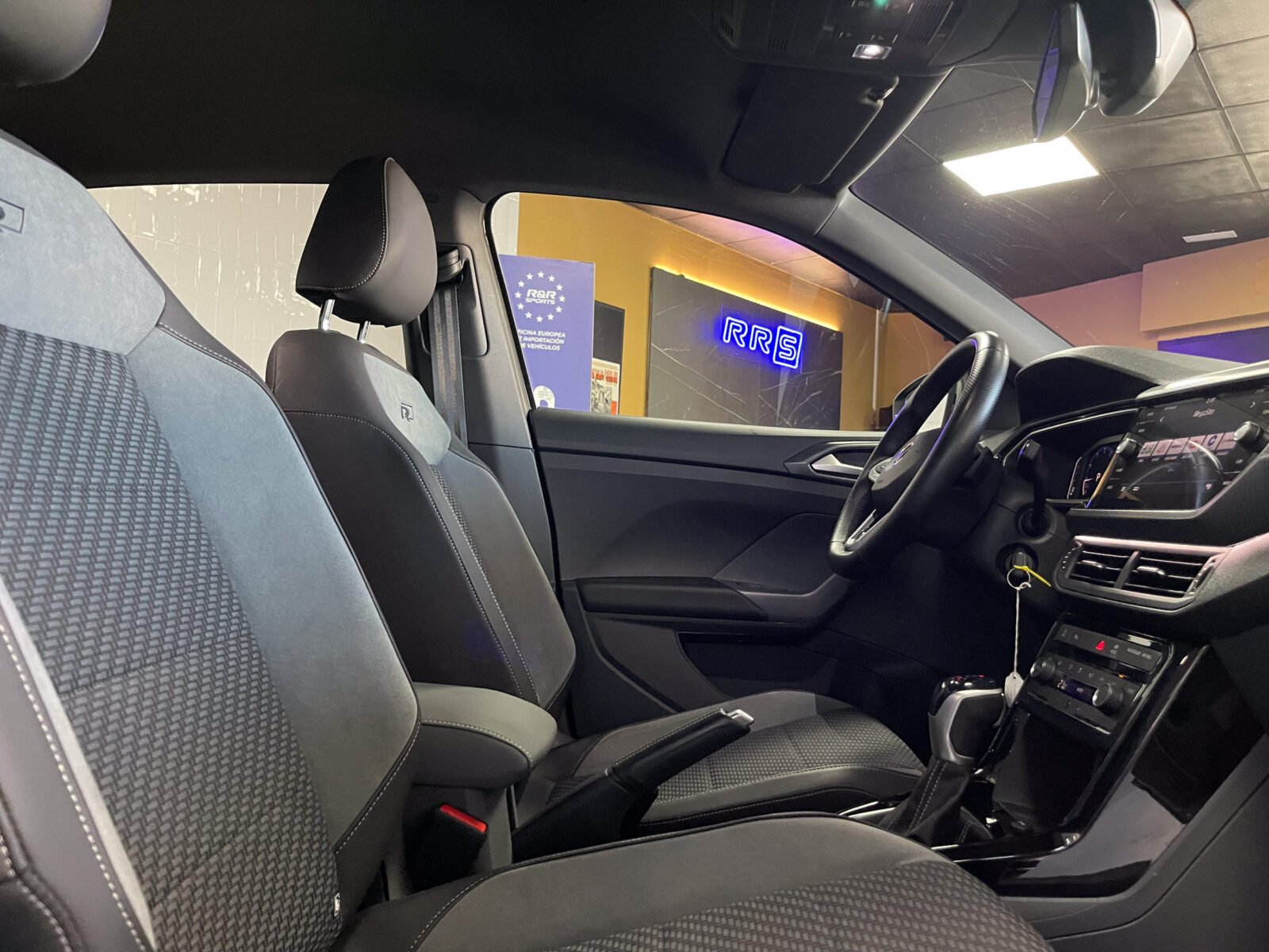 VOLKSWAGEN 1.5 TSI Rline