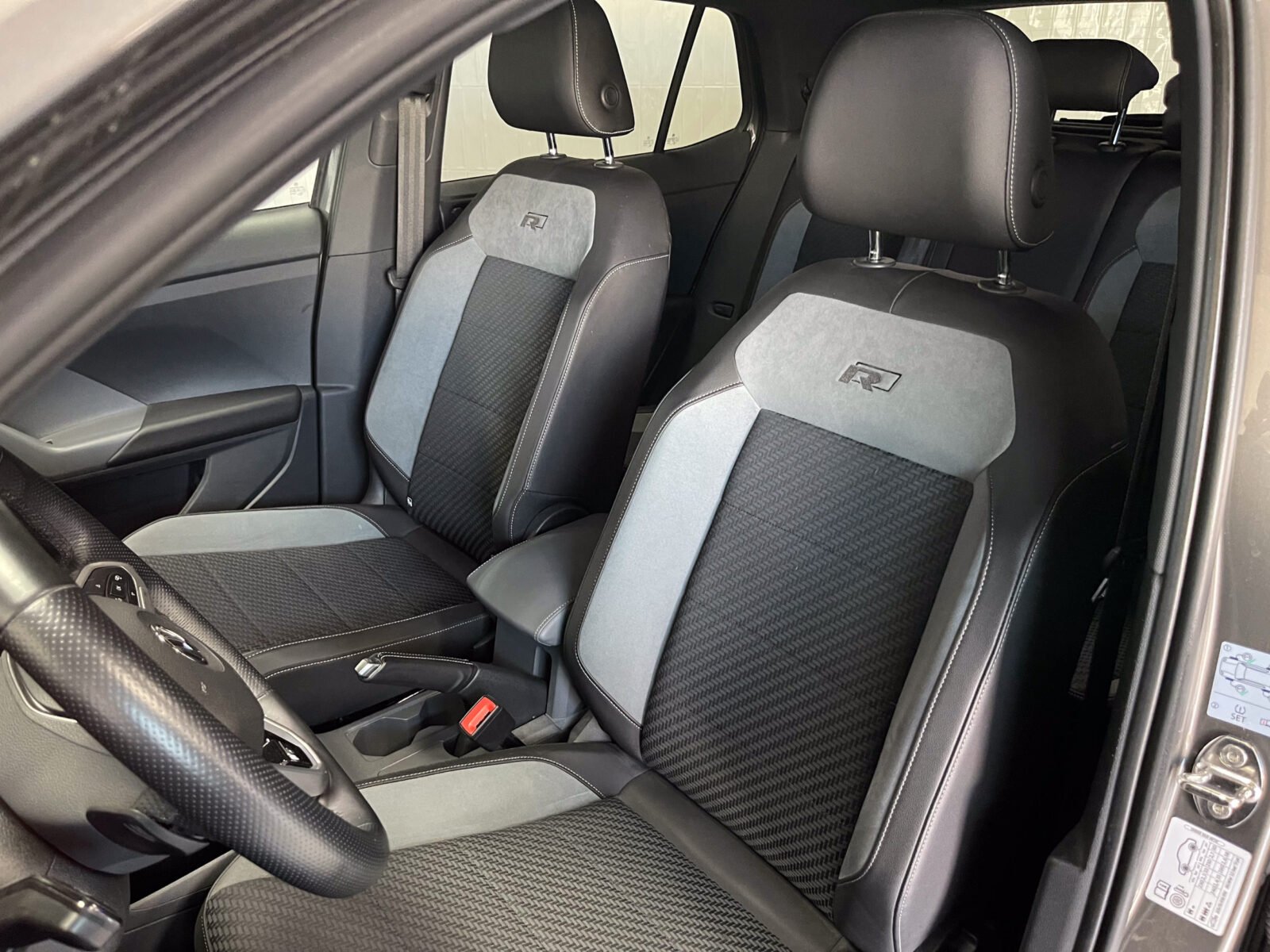 VOLKSWAGEN 1.5 TSI Rline