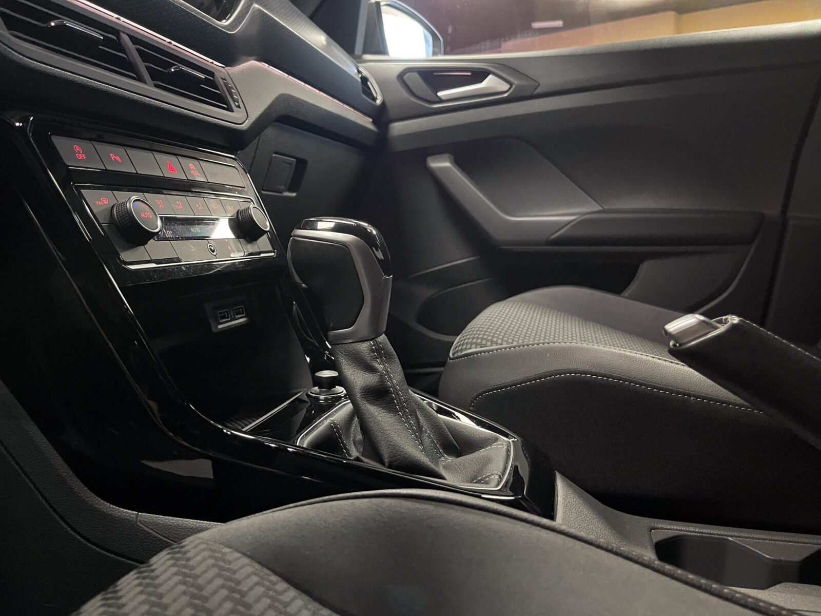 VOLKSWAGEN 1.5 TSI Rline