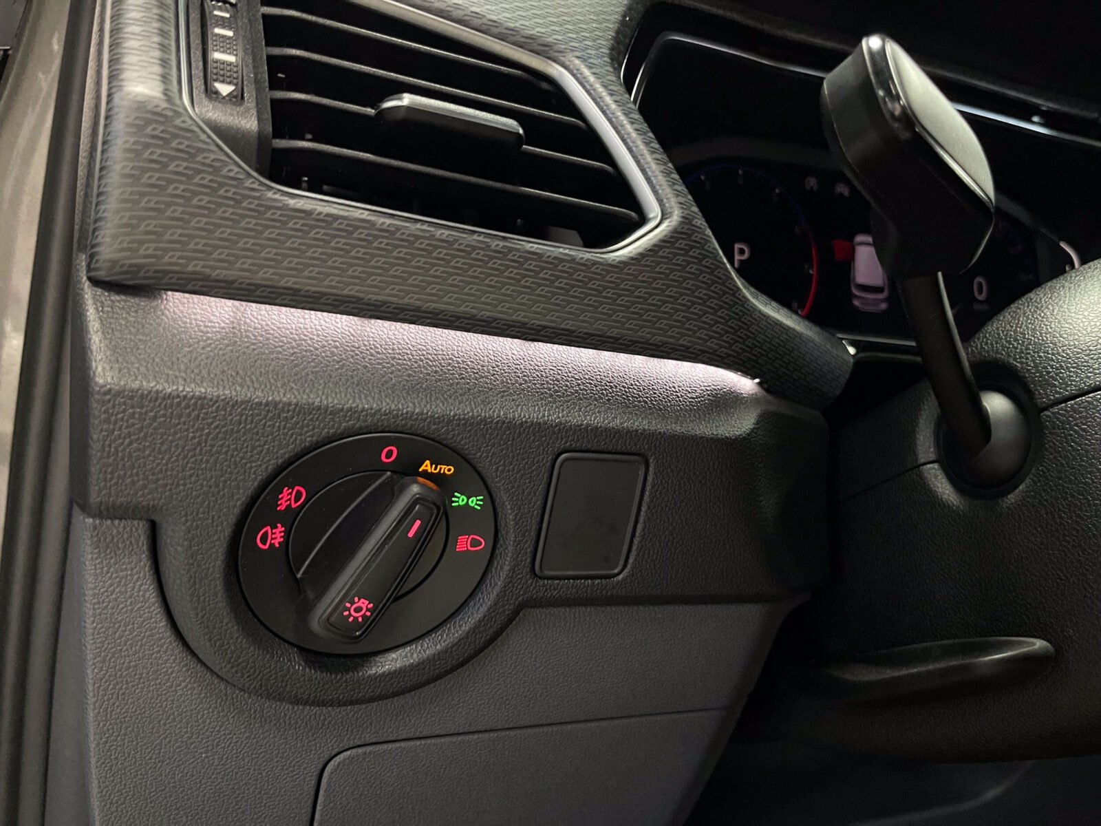 VOLKSWAGEN 1.5 TSI Rline