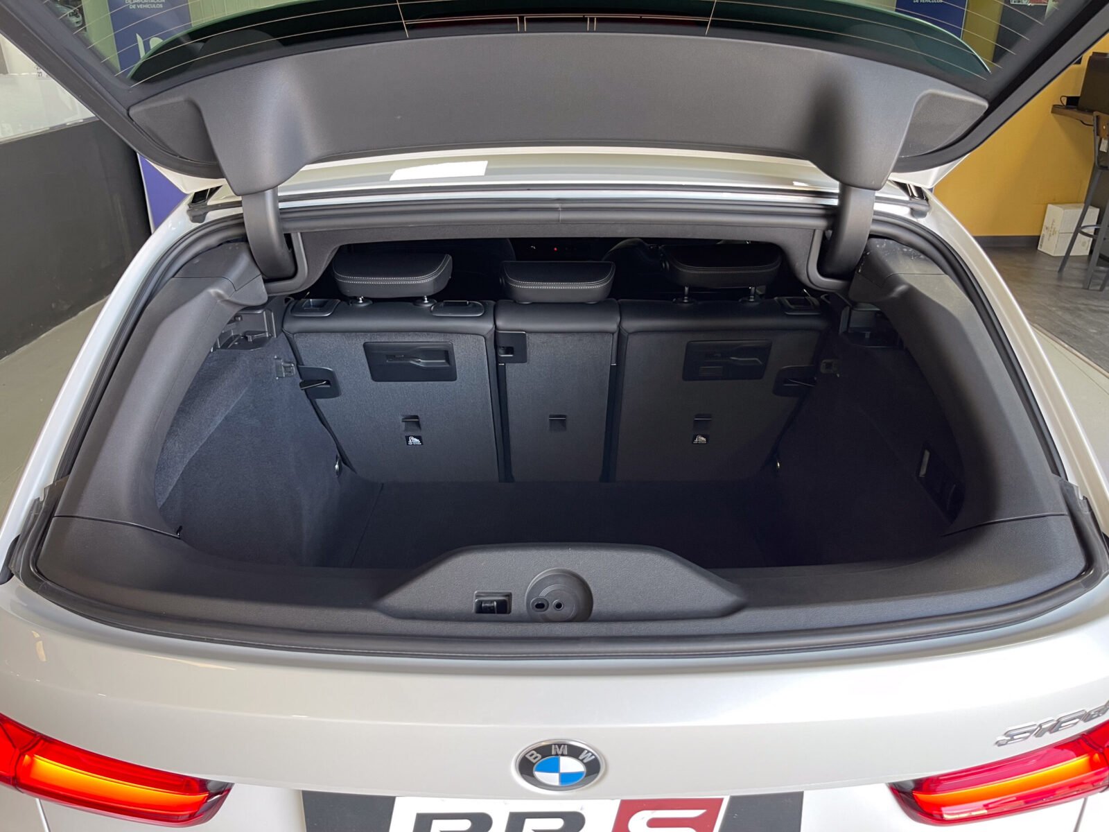 BMW Serie 3 318d M Sport