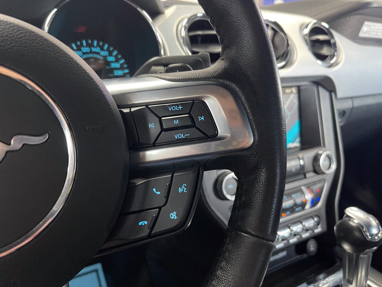FORD Mustang 2.3 Ecoboost