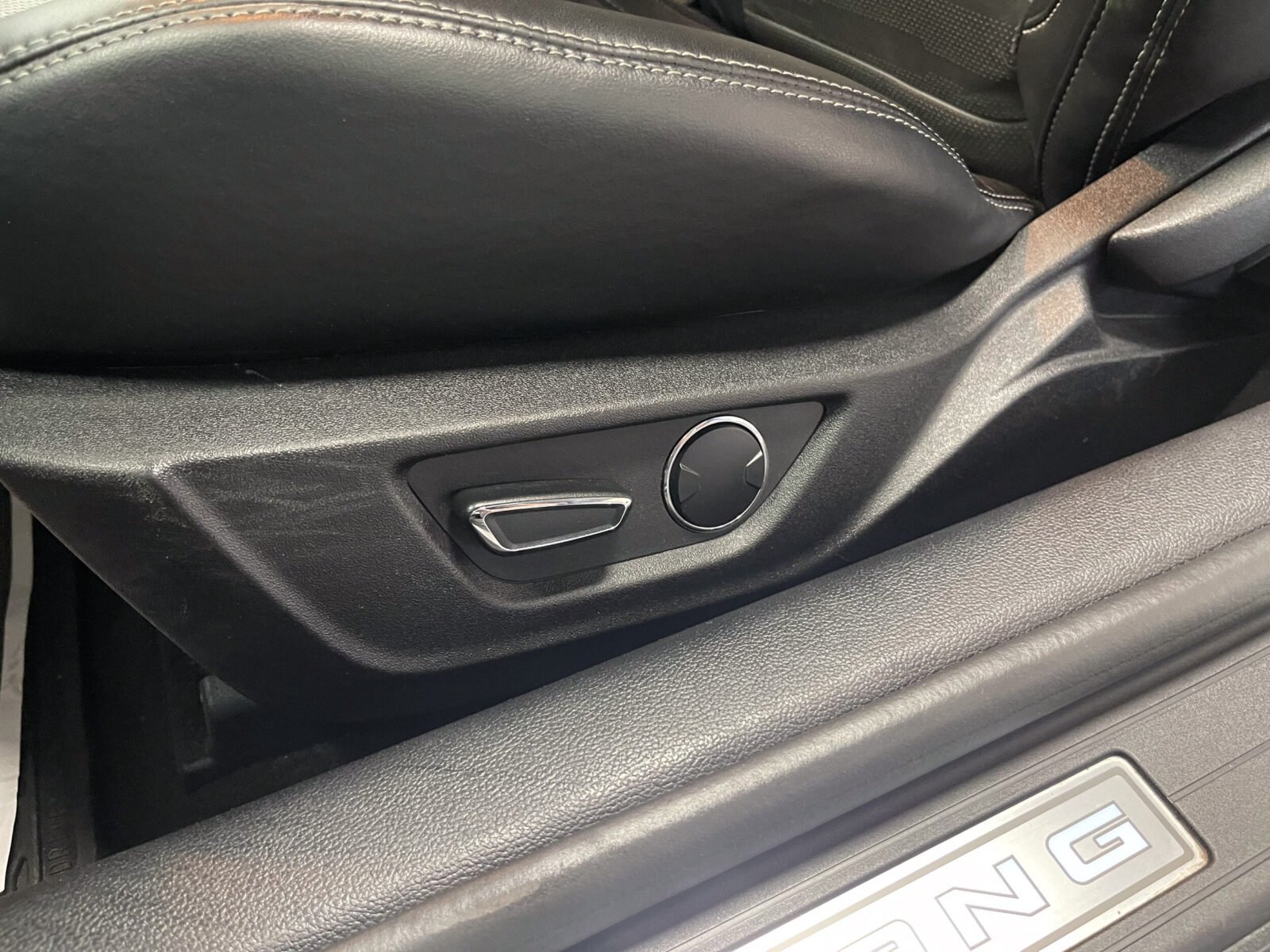 FORD Mustang 2.3 Ecoboost
