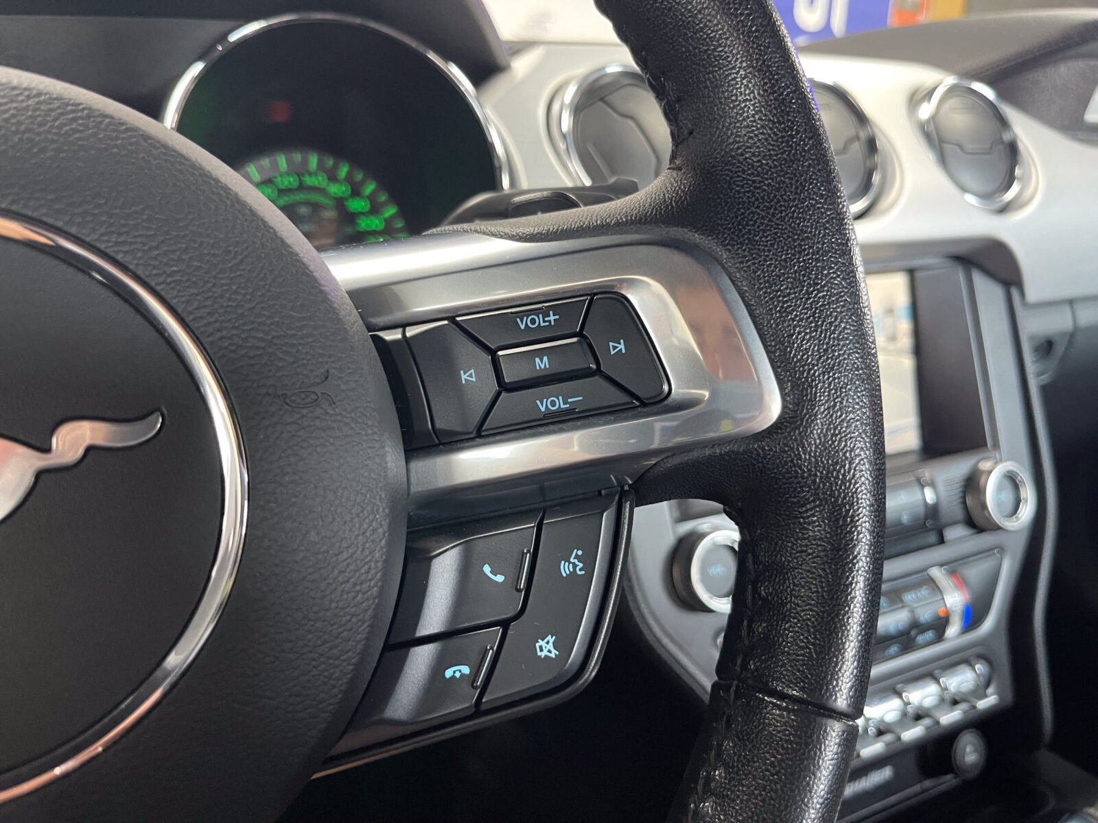 FORD Mustang 2.3 Ecoboost Performance