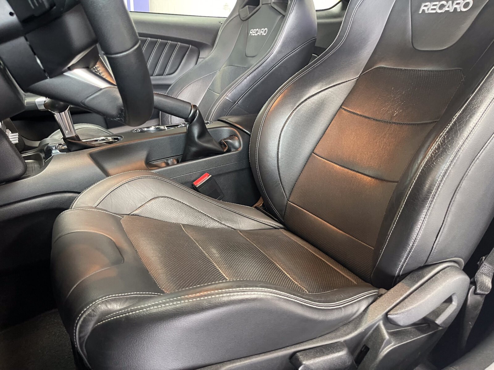 FORD Mustang 2.3 Ecoboost Performance