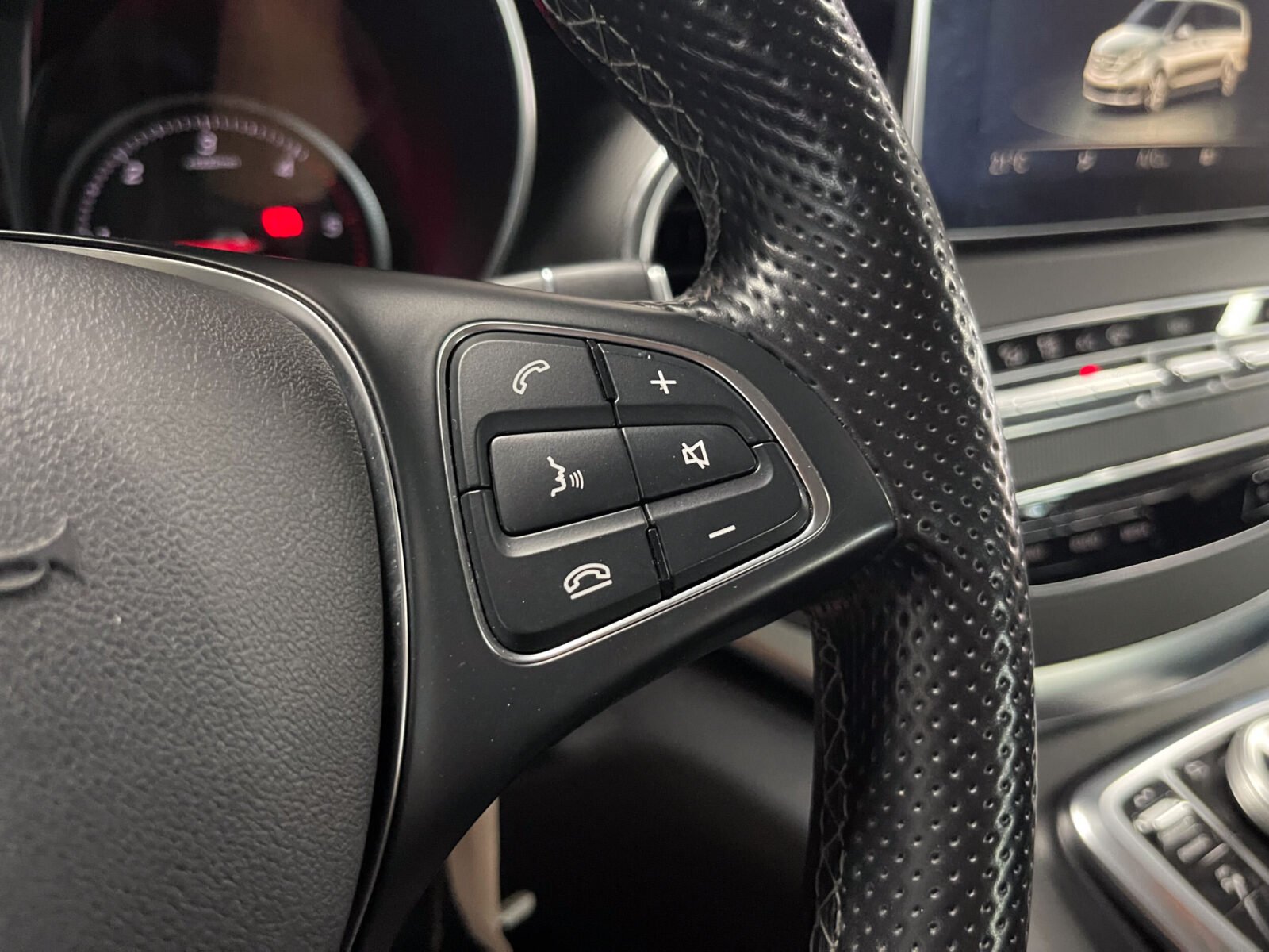 MERCEDES-BENZ Clase V 250 d 4MATIC Larga