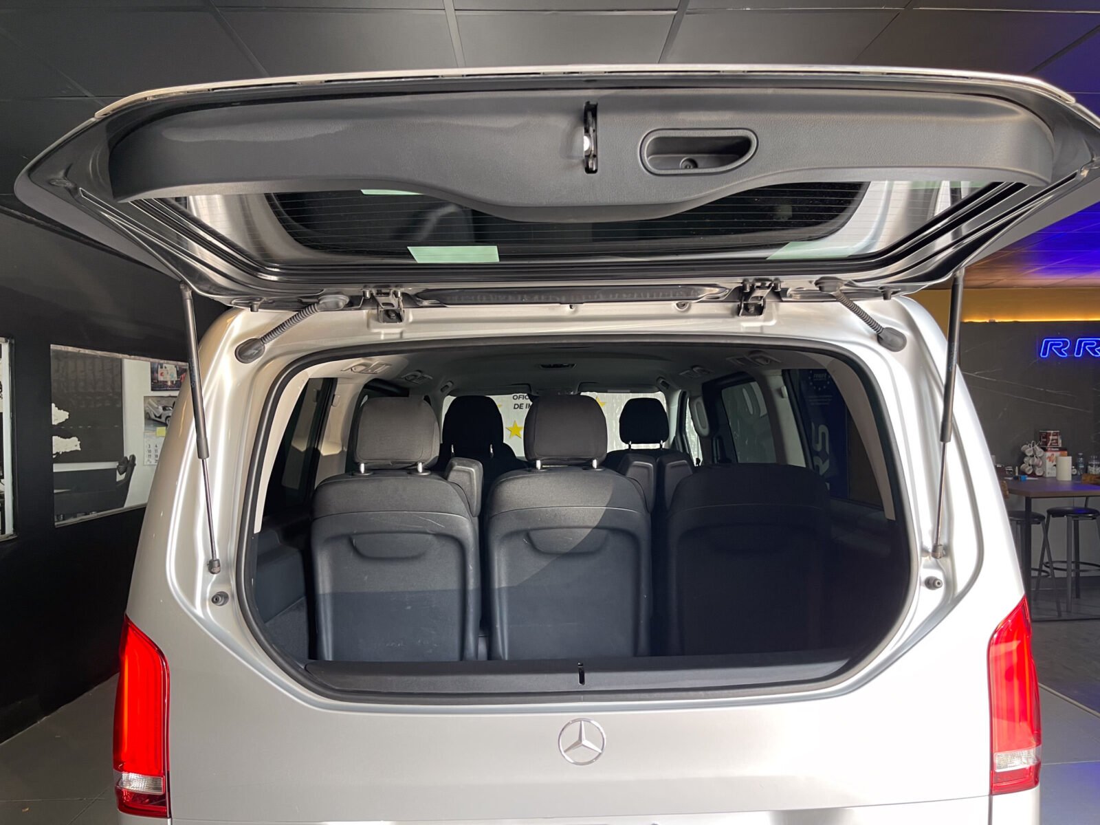 MERCEDES-BENZ Clase V 220 D 7G LARGA