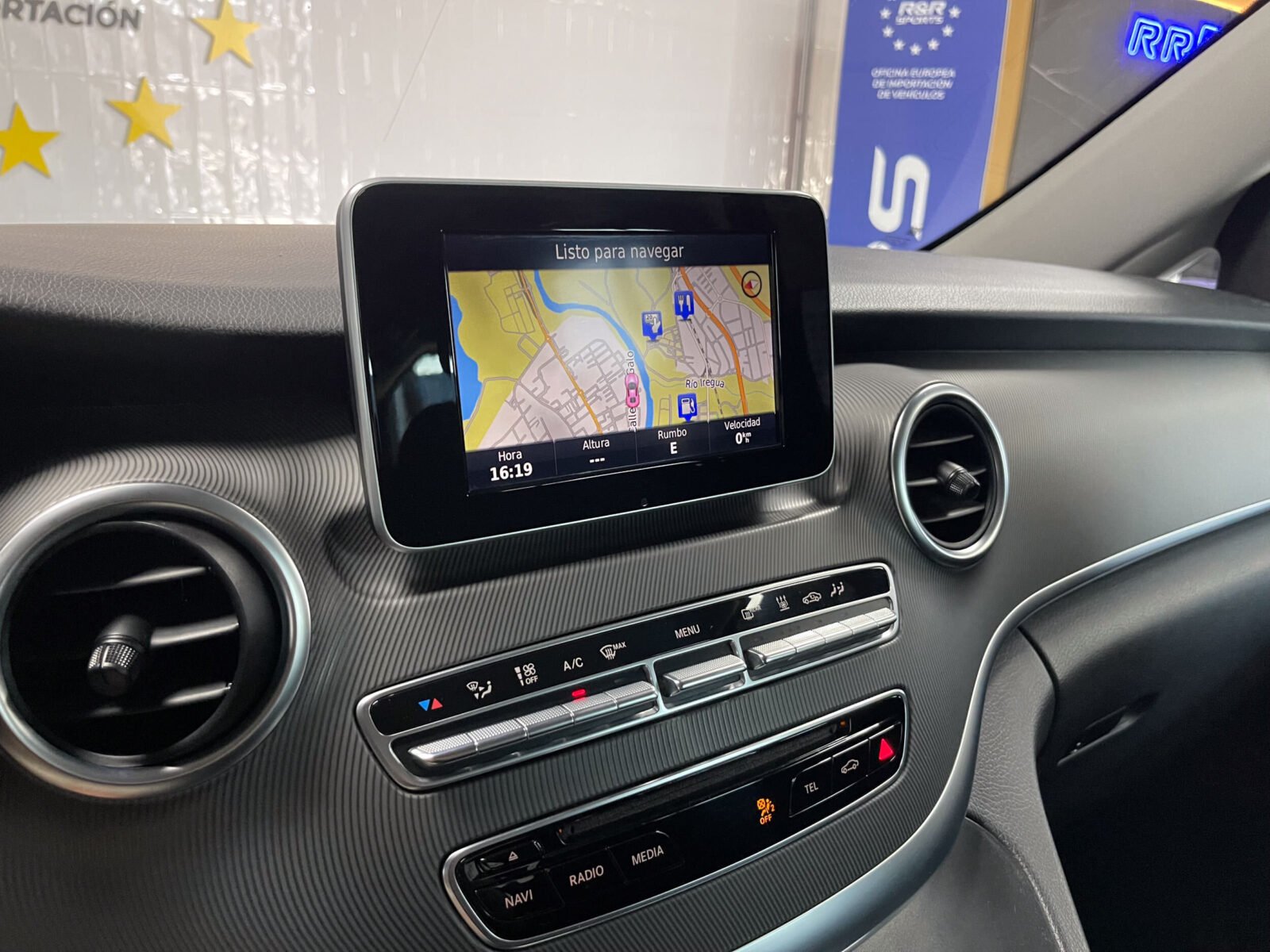MERCEDES-BENZ Clase V 220 D 7G LARGA