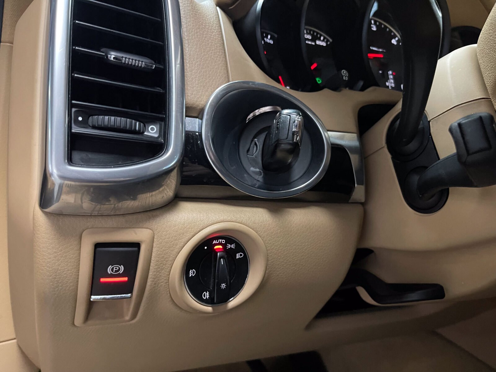 PORSCHE Cayenne 3.0 V6 Tiptronic