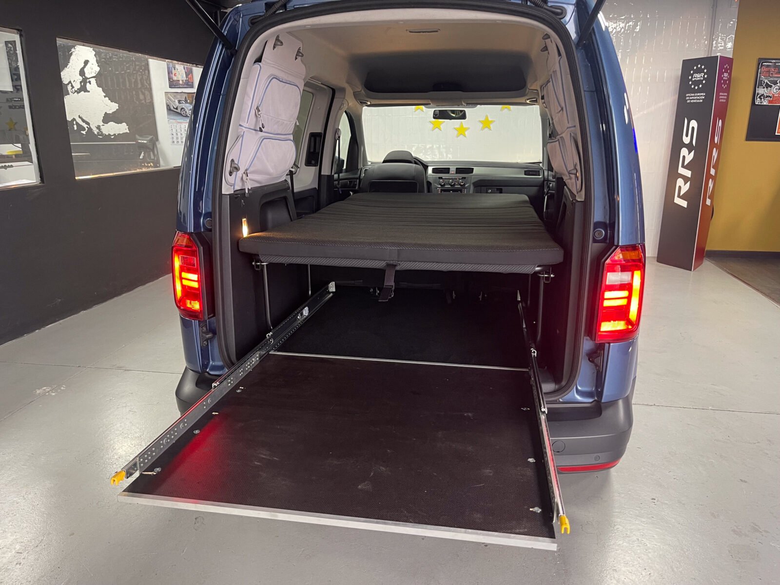 VOLKSWAGEN Caddy 2.0 TDI BEACH