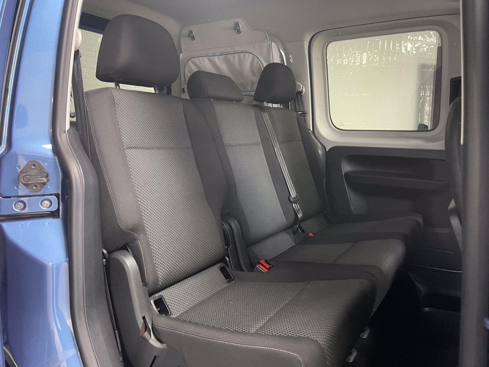 VOLKSWAGEN Caddy 2.0 TDI BEACH