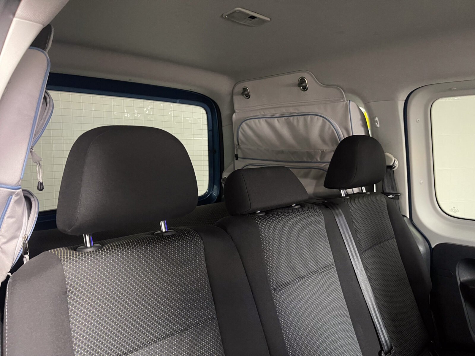 VOLKSWAGEN Caddy 2.0 TDI BEACH
