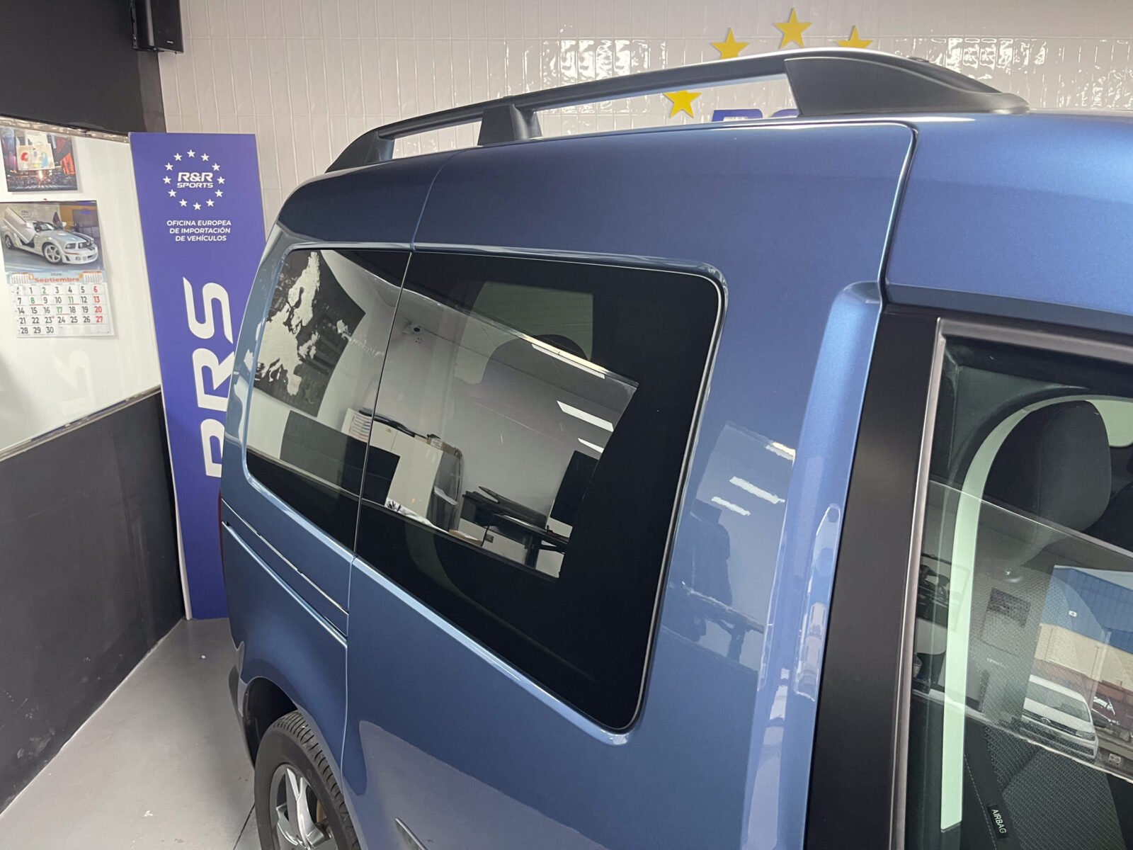 VOLKSWAGEN Caddy 2.0 TDI BEACH