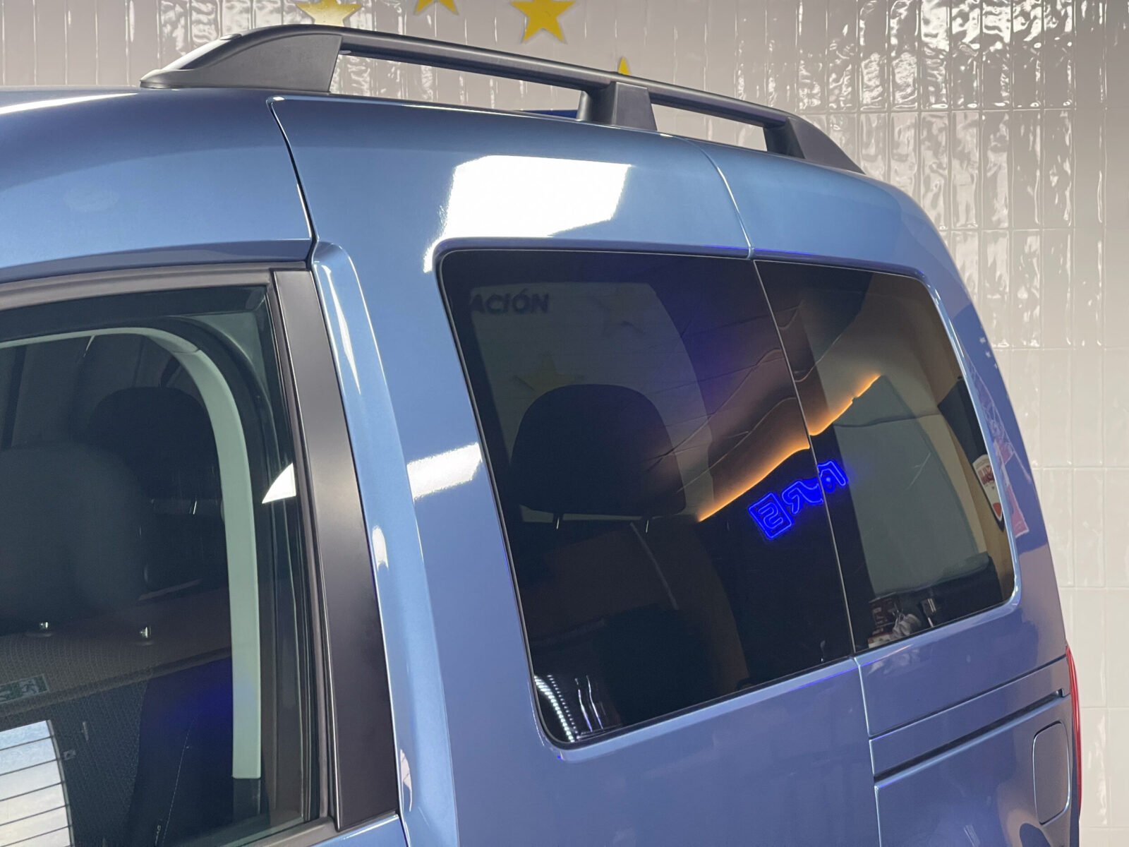 VOLKSWAGEN Caddy 2.0 TDI BEACH