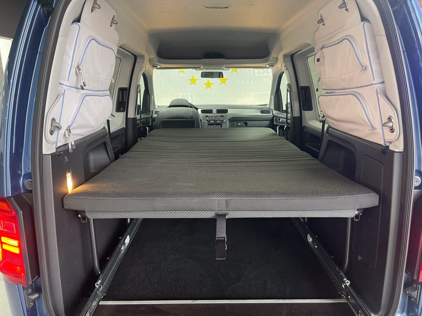 VOLKSWAGEN Caddy 2.0 TDI BEACH