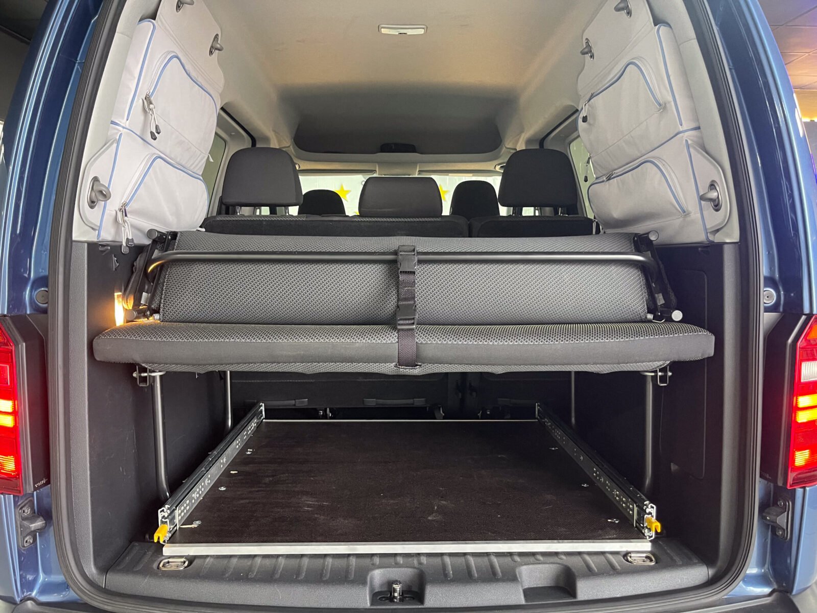 VOLKSWAGEN Caddy 2.0 TDI BEACH