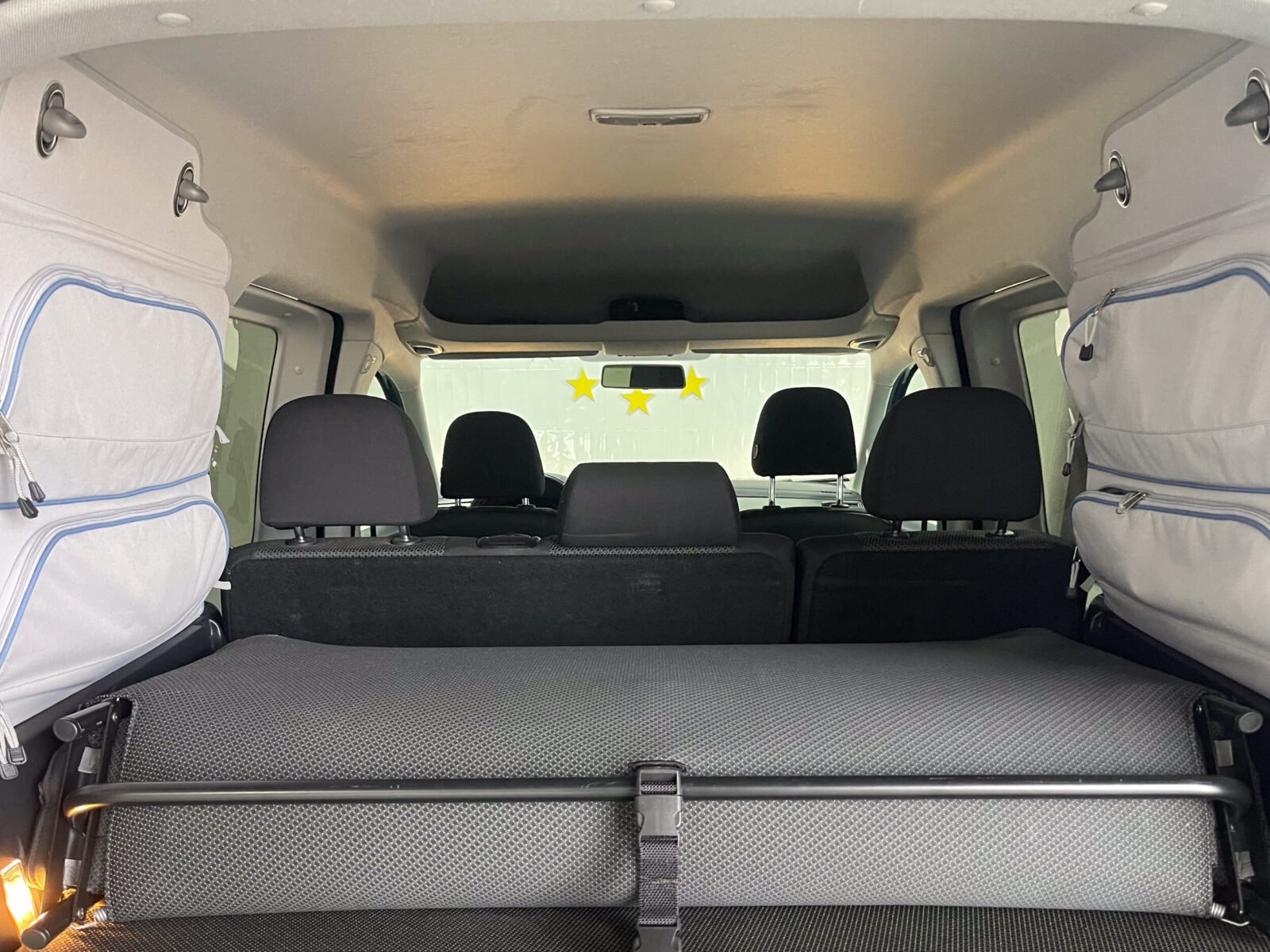 VOLKSWAGEN Caddy 2.0 TDI BEACH